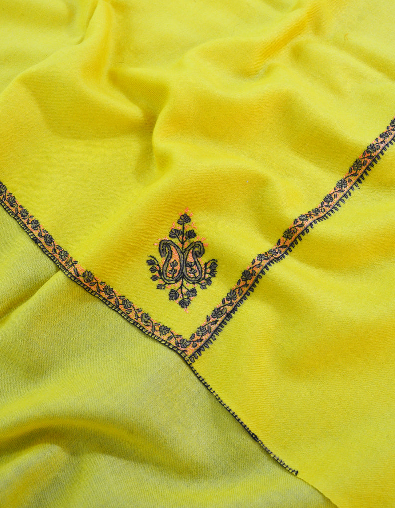 yellow embroidery wool shawl 0010