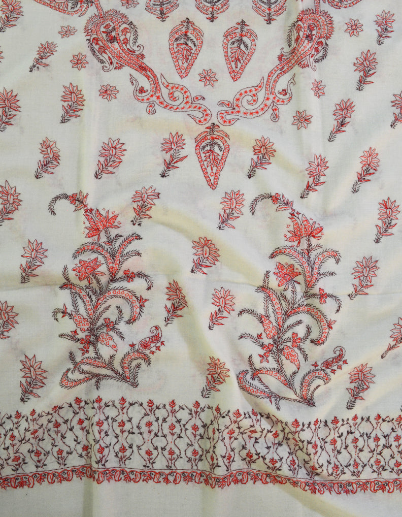 white embroidery wool shawl 0017