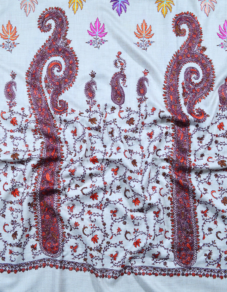 white embroidery wool shawl 0049