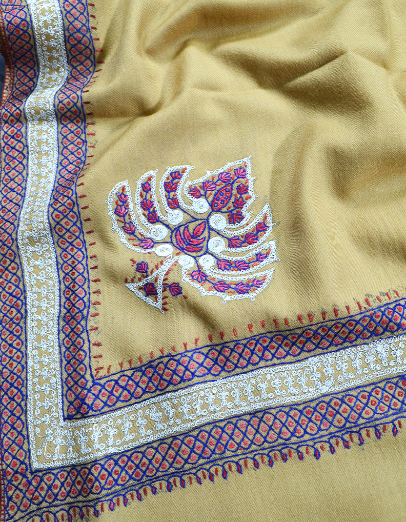cantaloupe embroidery wool shawl 0053
