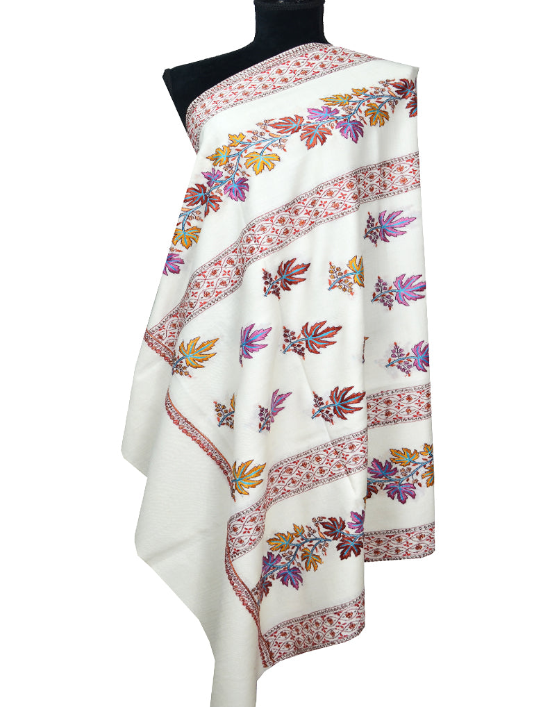 white embroidery wool shawl 0054