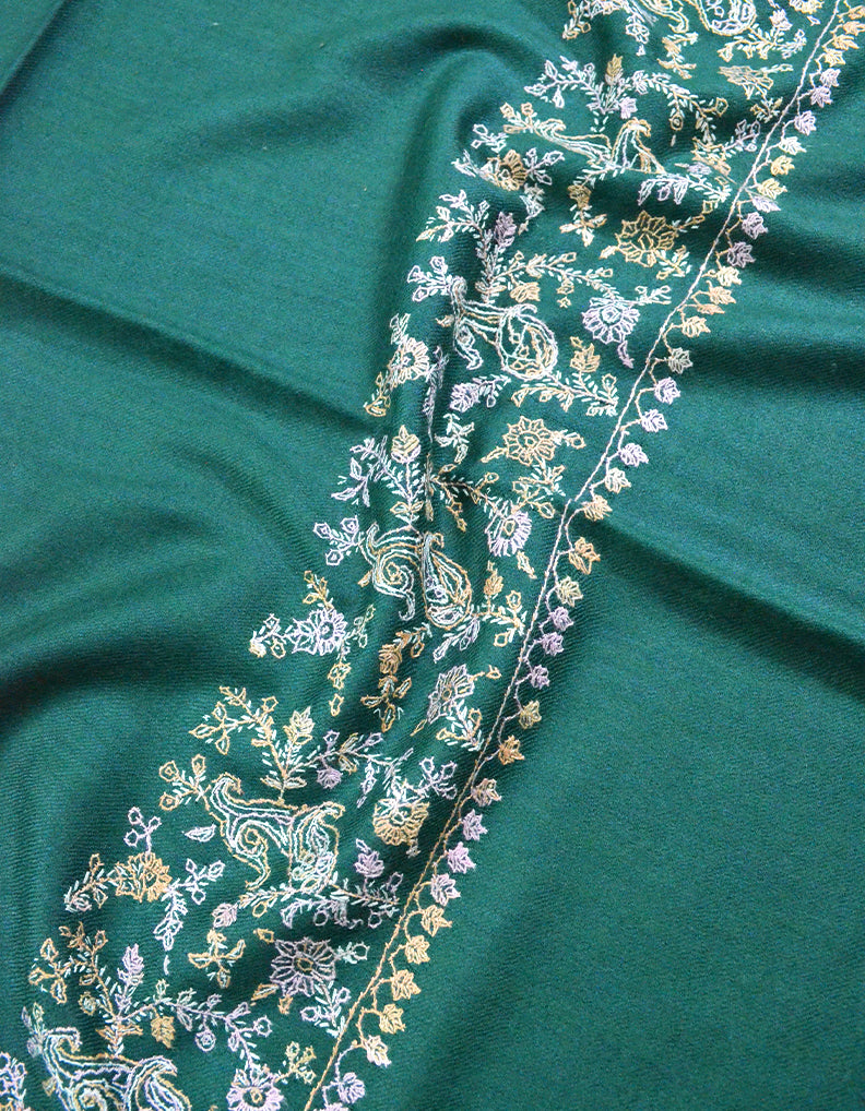 kelly green embroidery wool stole 0089