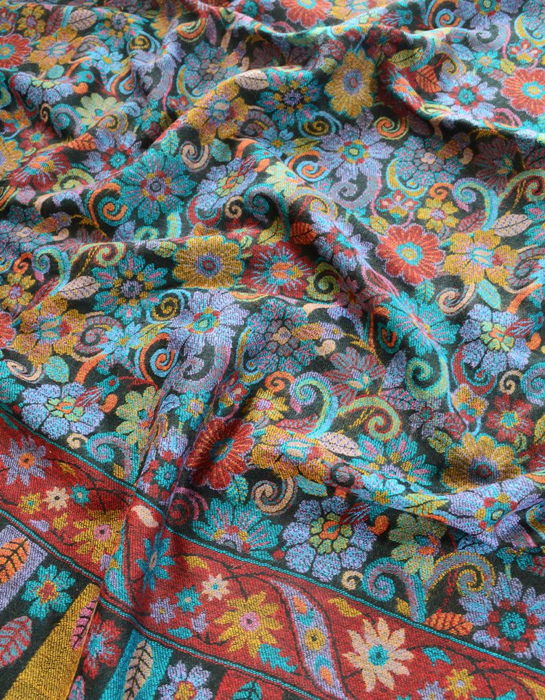 black wool shawl 0121