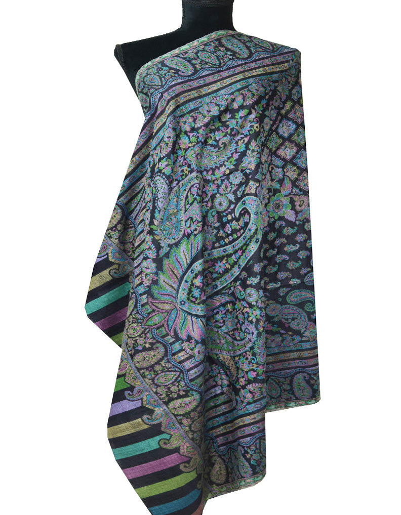 black wool shawl 0127