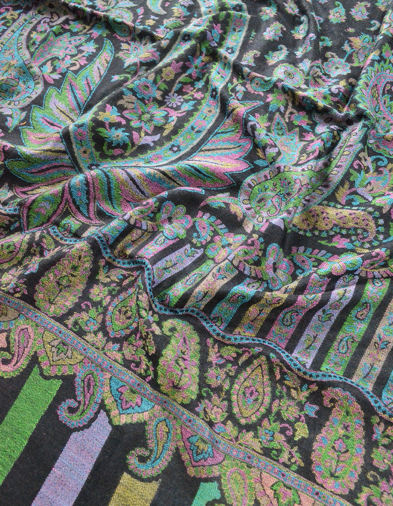 black wool shawl 0127