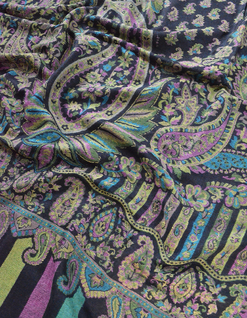 jet blackwool shawl 0129