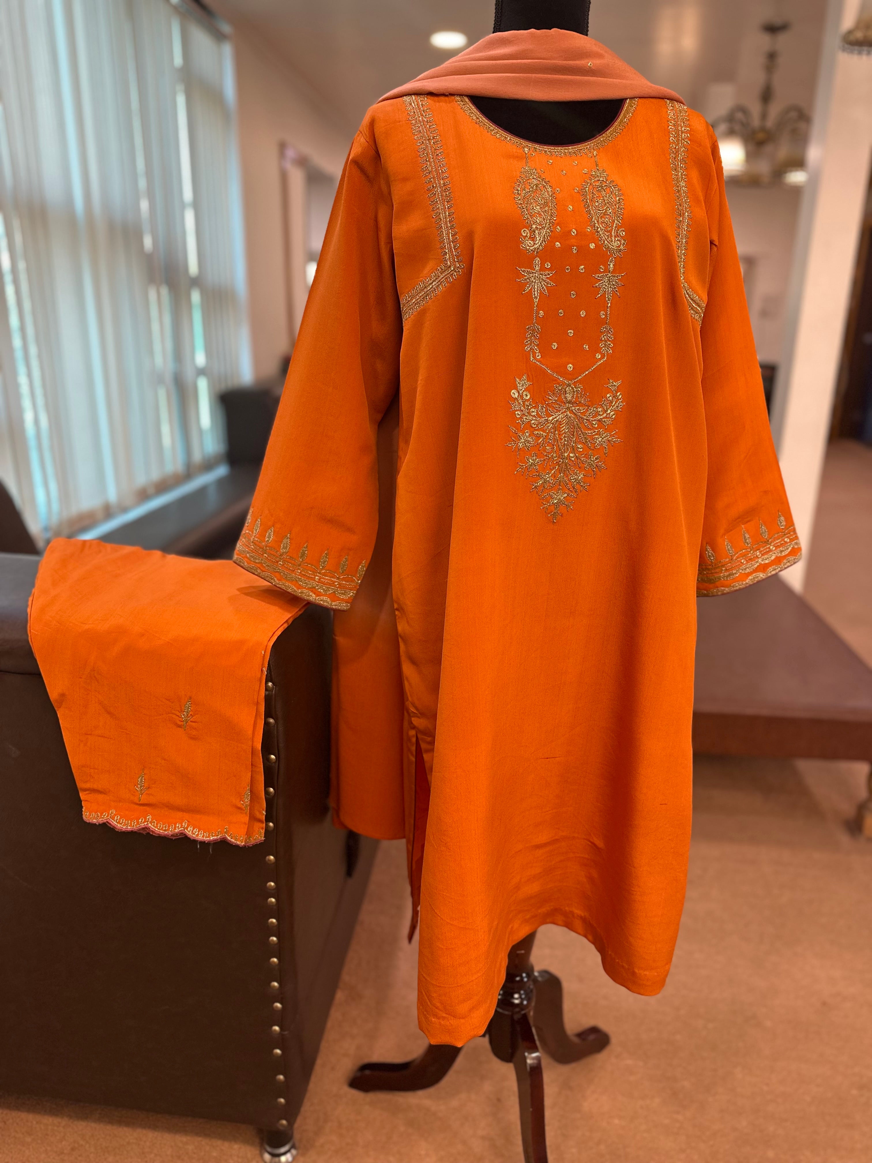 Puresilk 3 piece suit mtks793