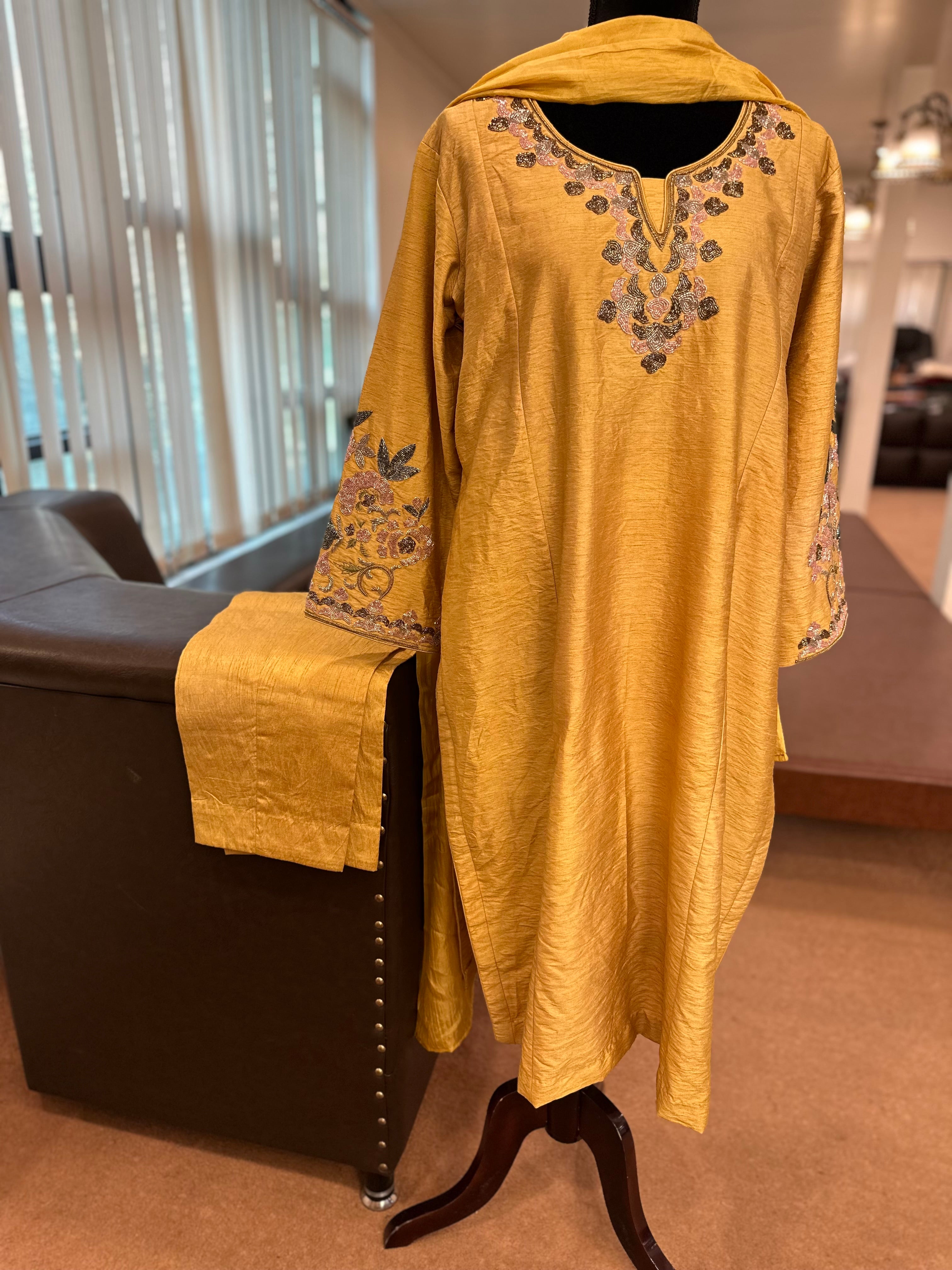 Handwork embroidered suit 3 pc