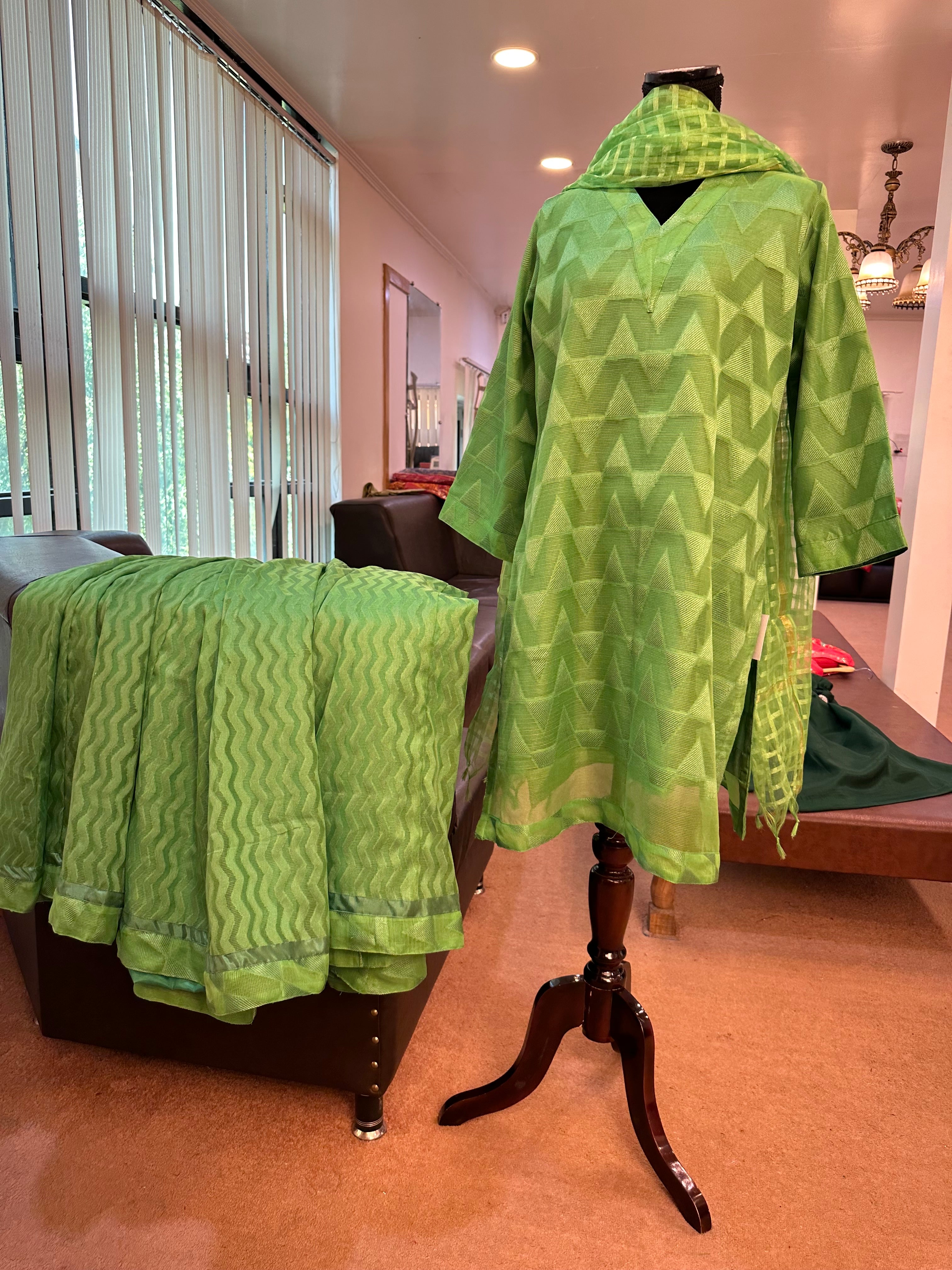 Kurta with skirt set Pbks599