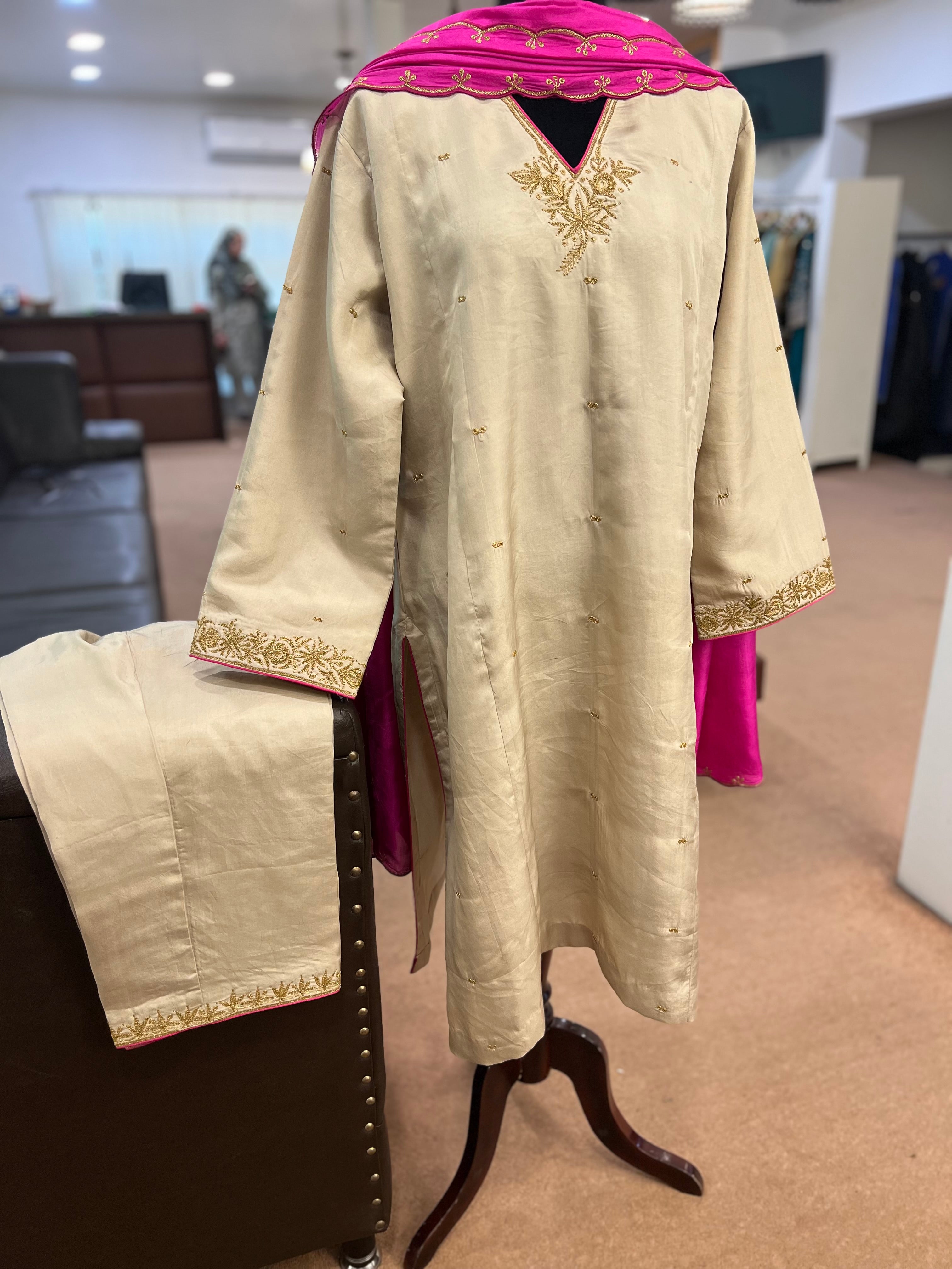 Pure silk kali kurta set 3pc MTKS832