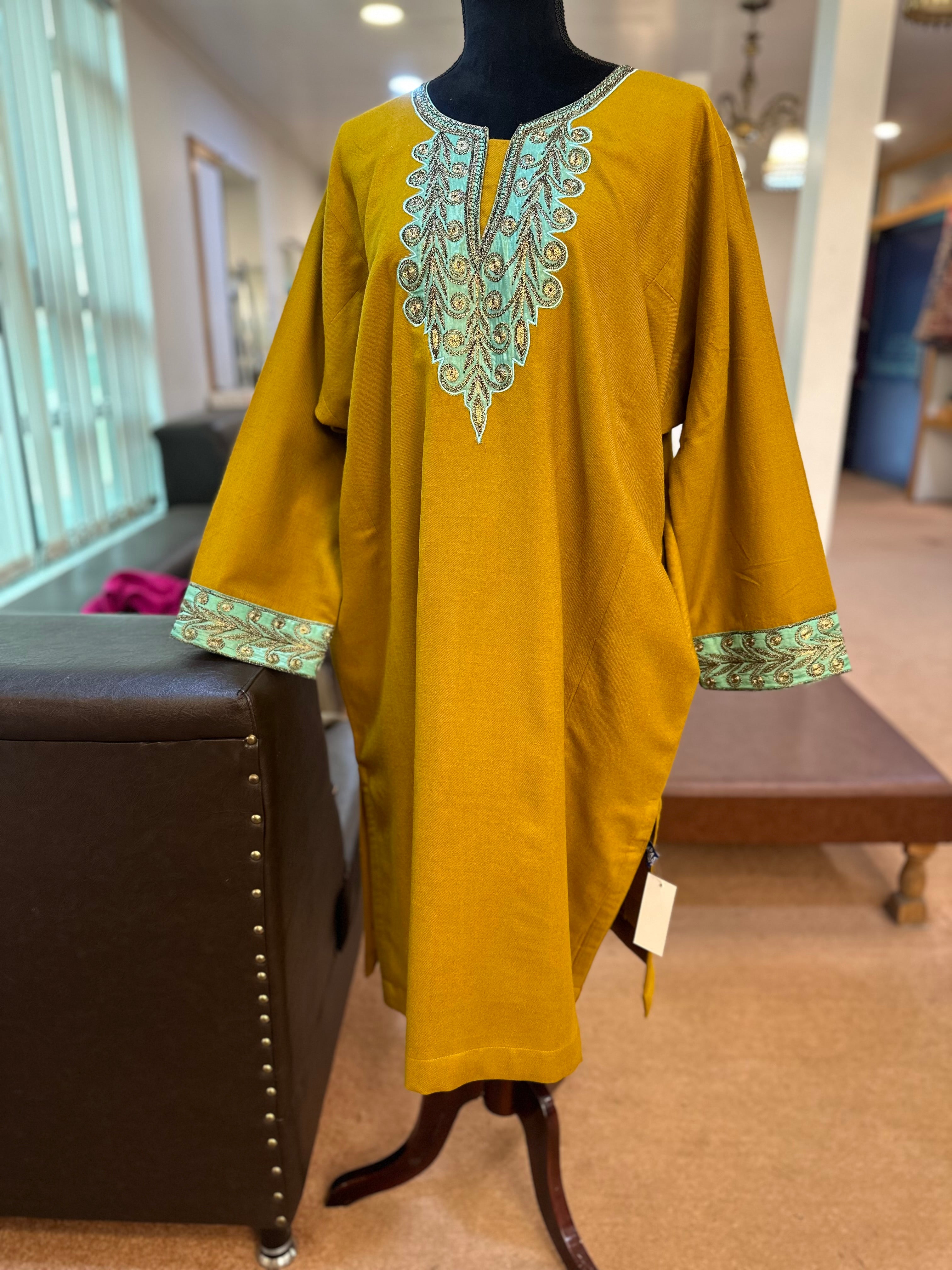 Raw merino wool pheran mtks682