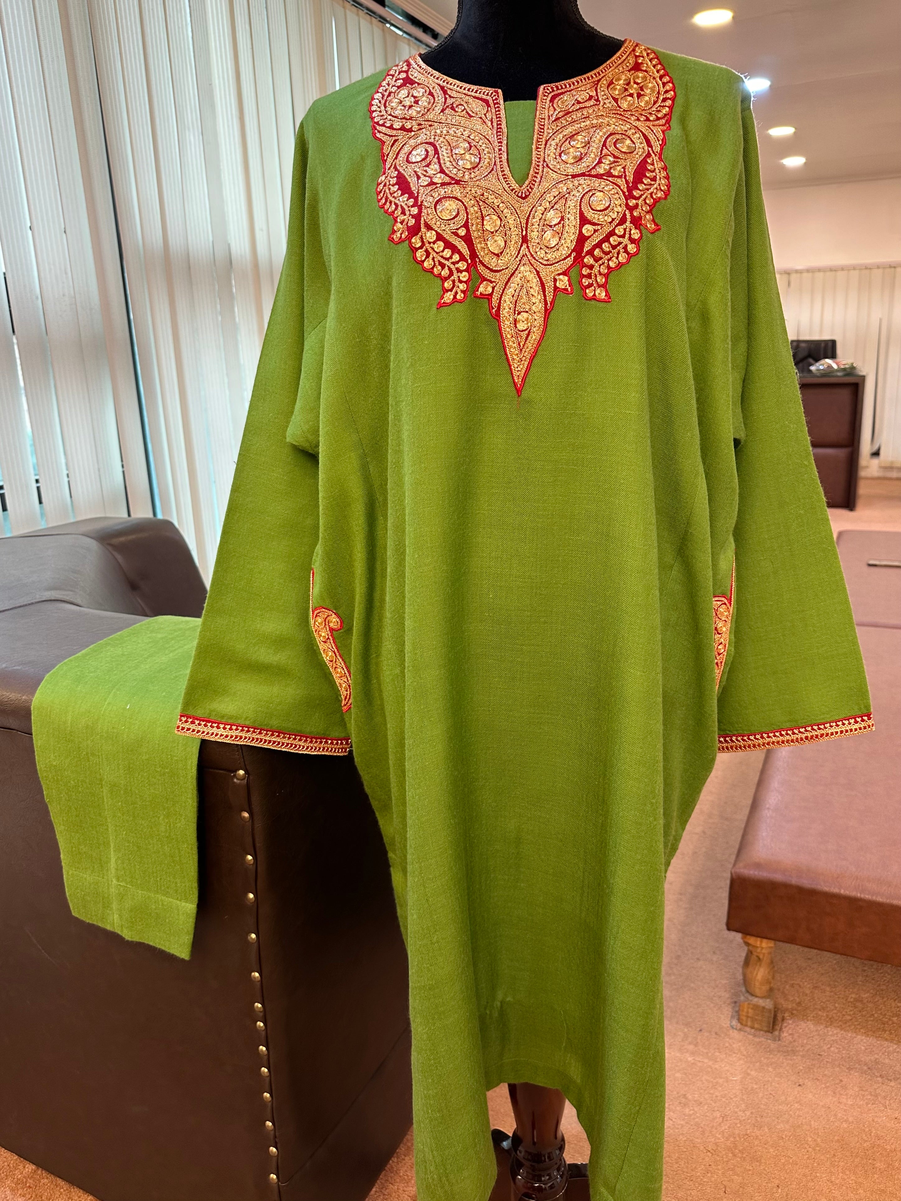 Pure pashmina blend pheran set 2pc