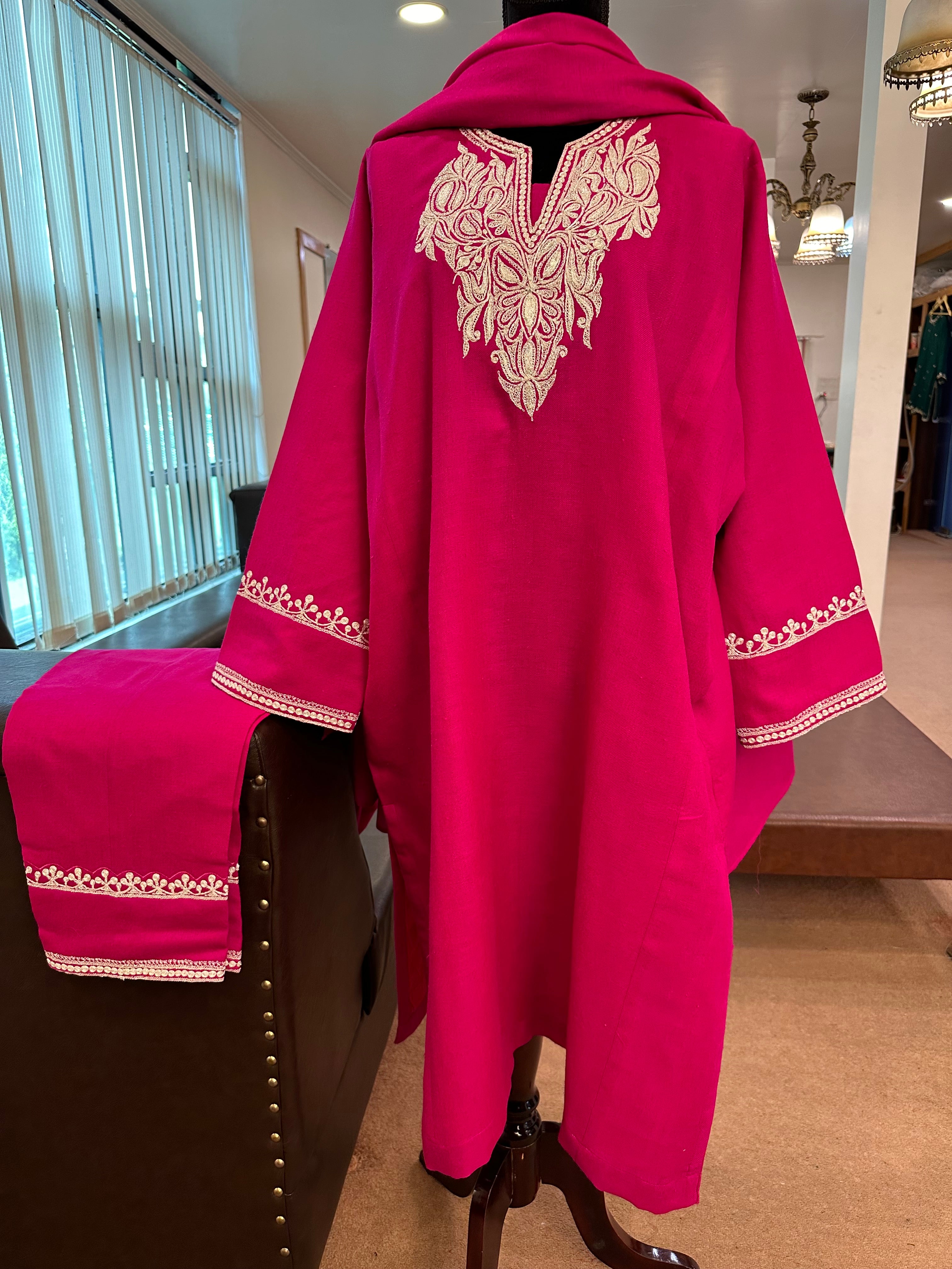 Purepashmina blend pheran set pwb299