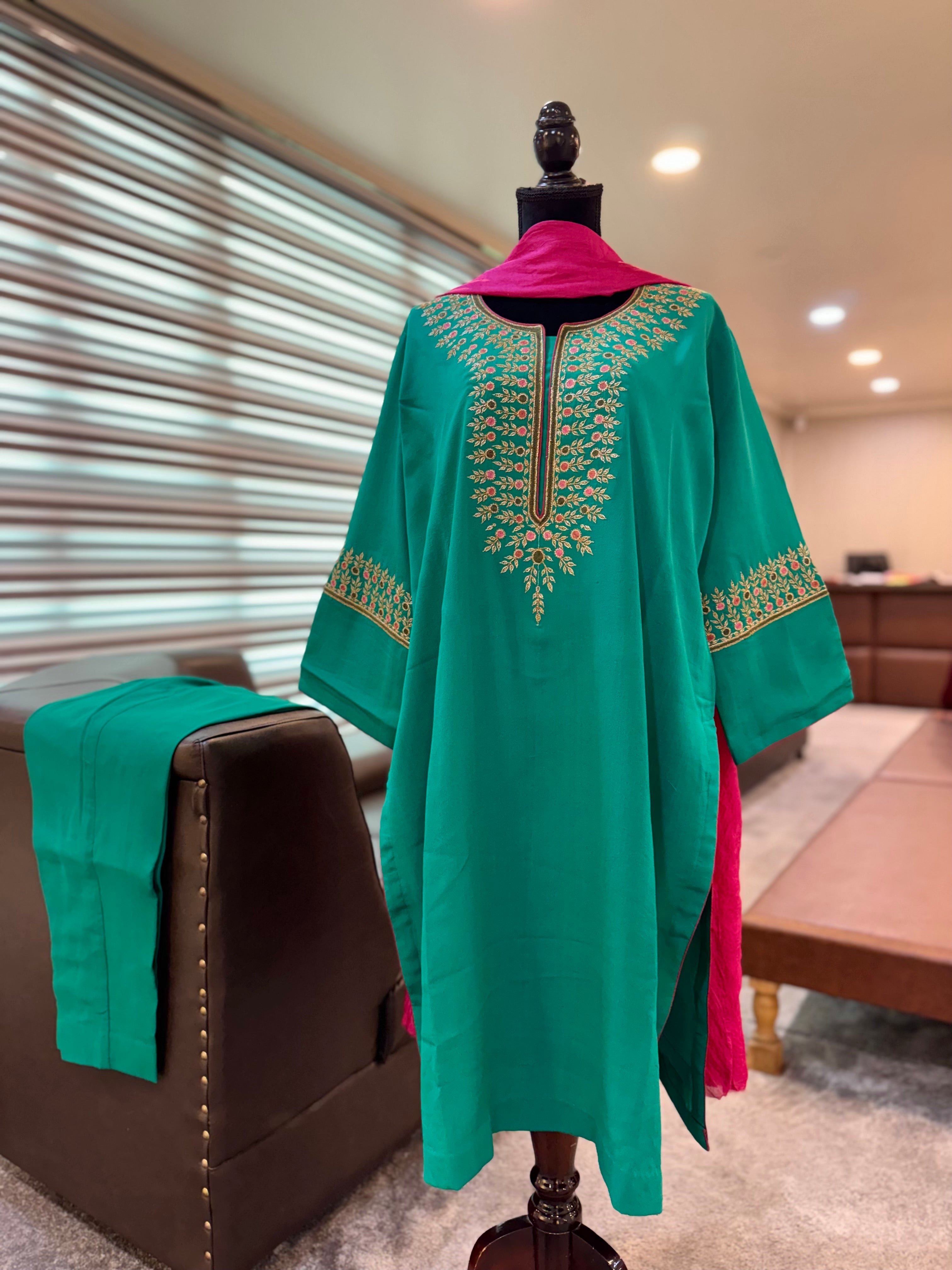 Purecrepe 3 piece ensemble mtks856