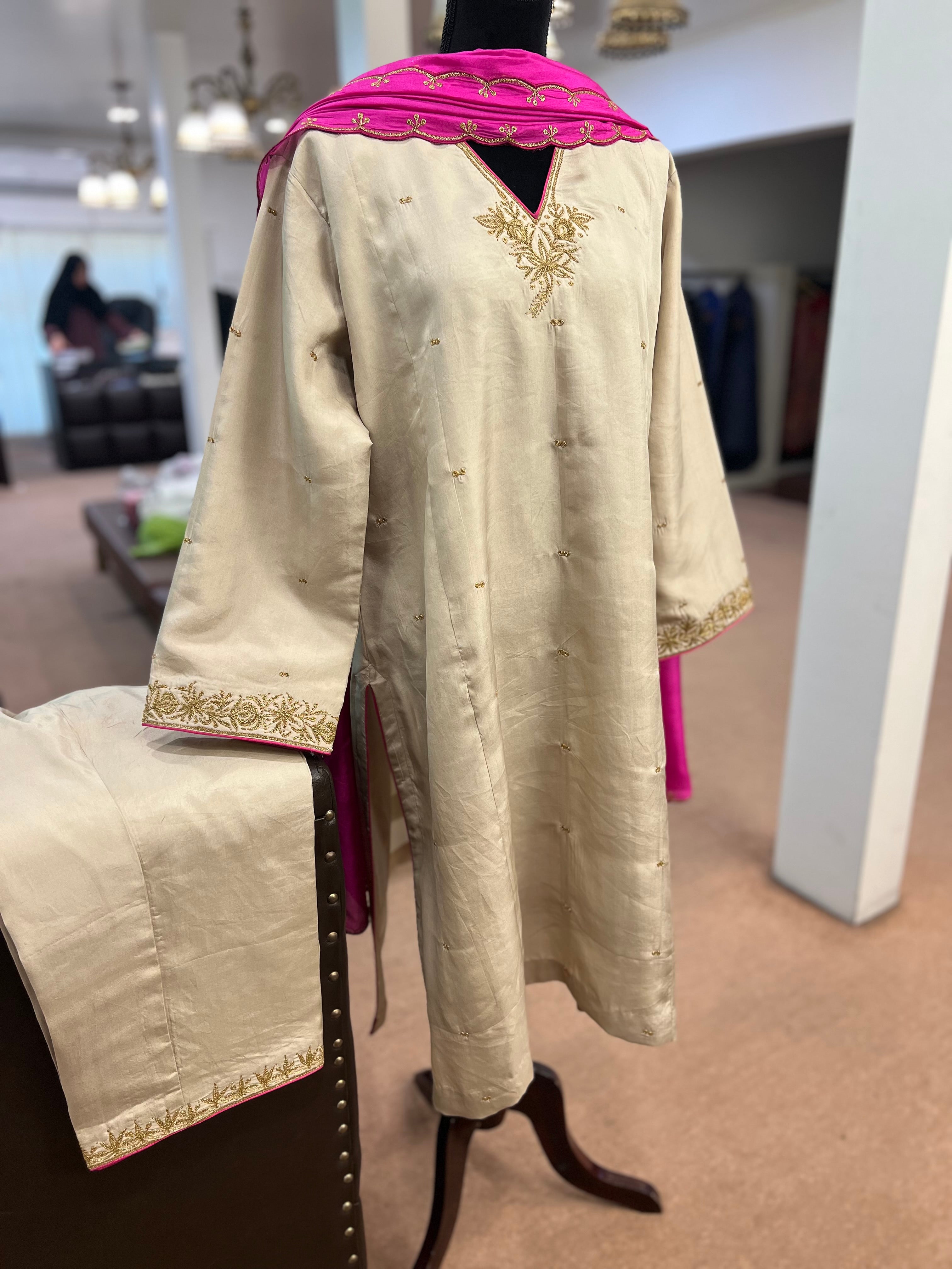 Pure silk kali kurta set 3pc MTKS832