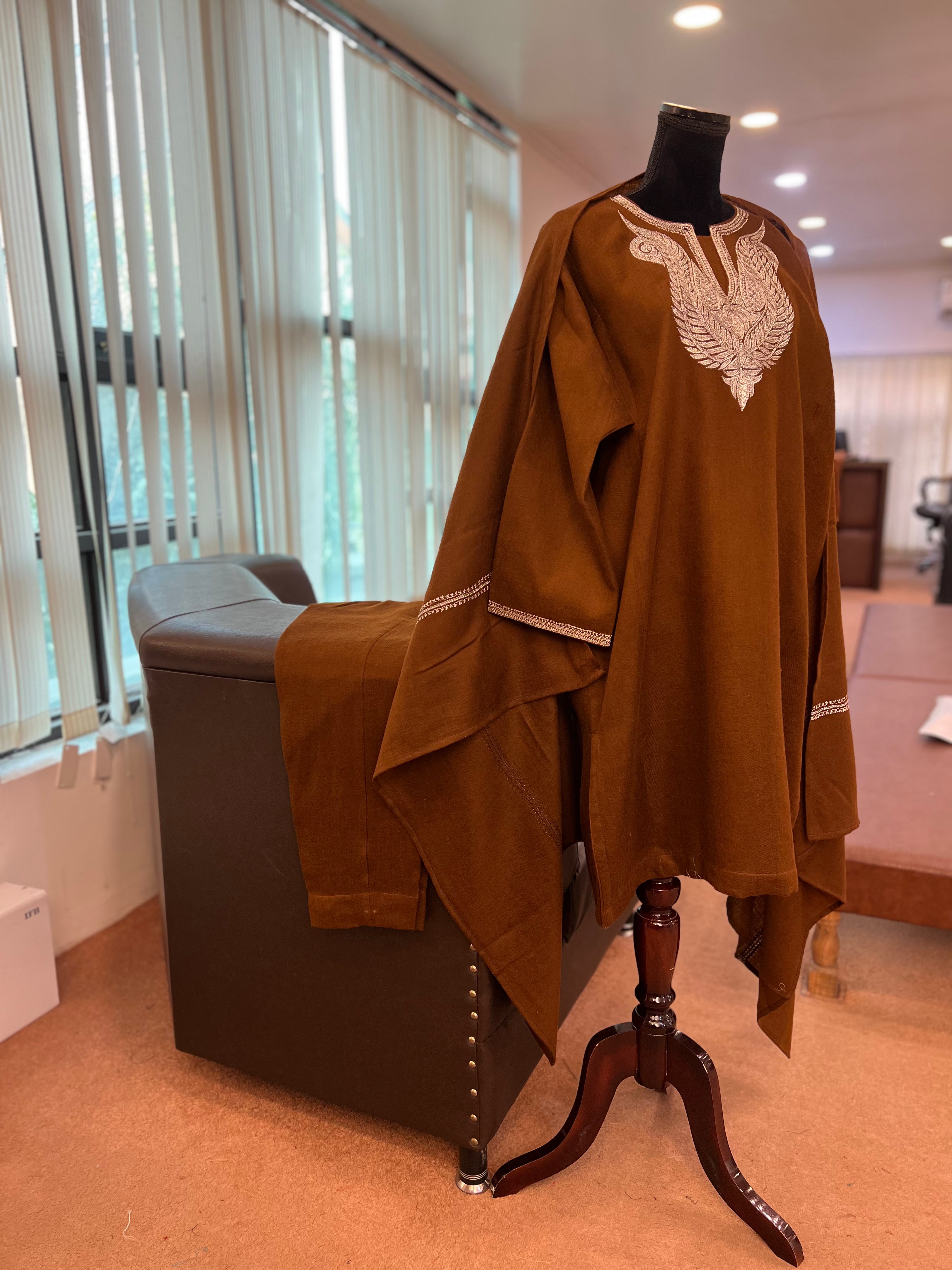 Pure pashmina blend pheran set with hand tilla