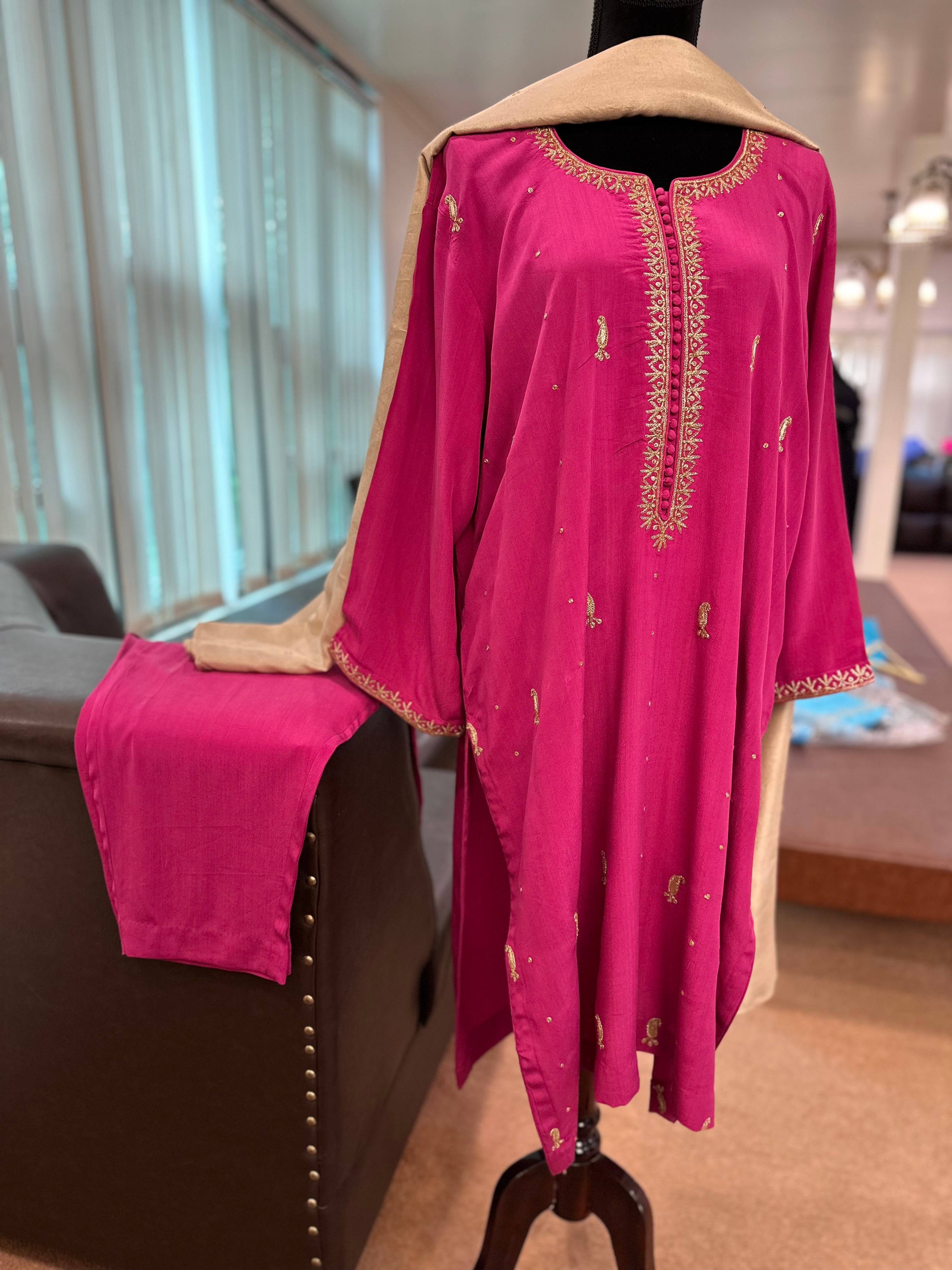 Purecrepe 3 piece kurts set