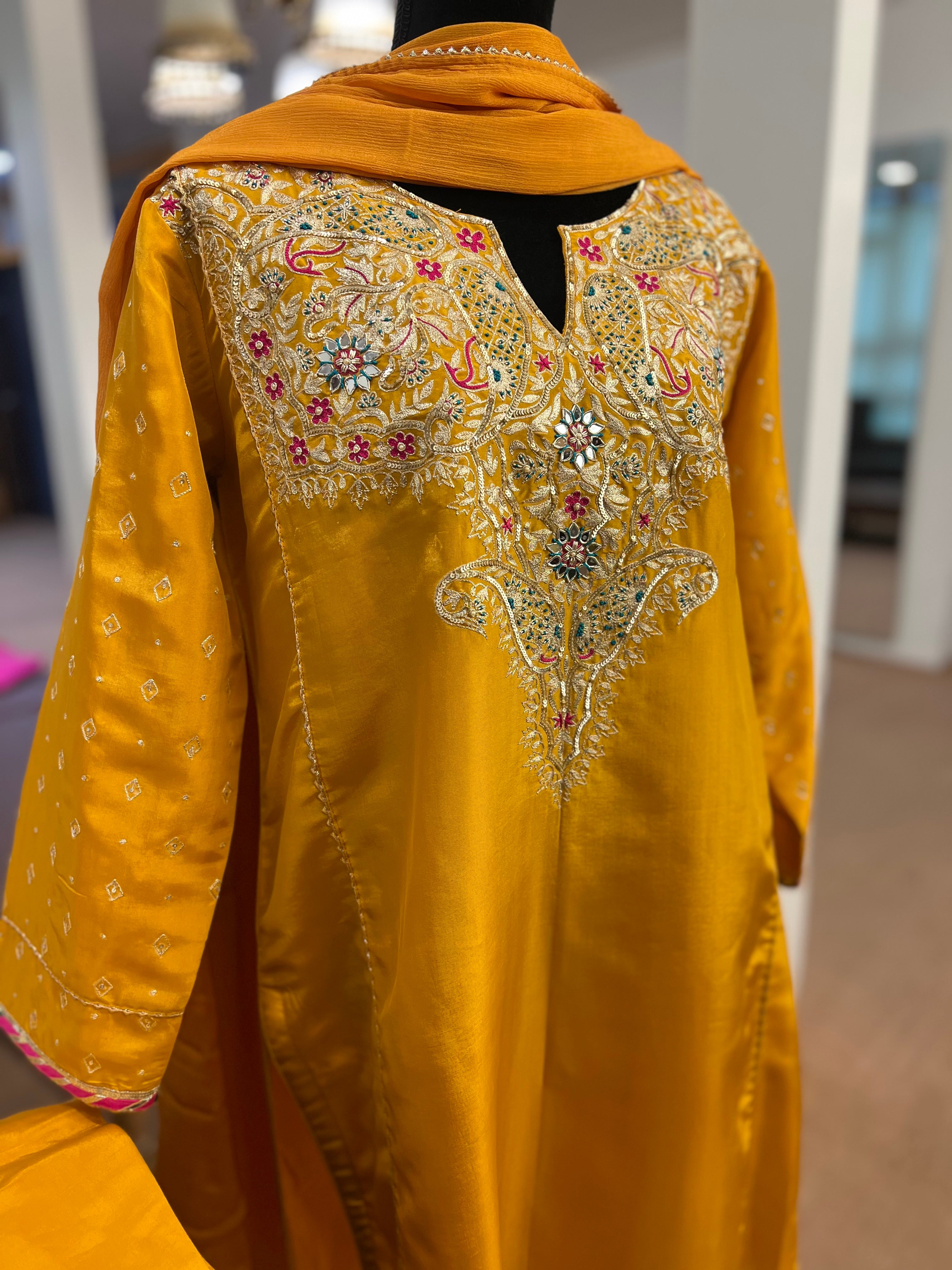 Hand embroidered dress 3pc stitched pbks800