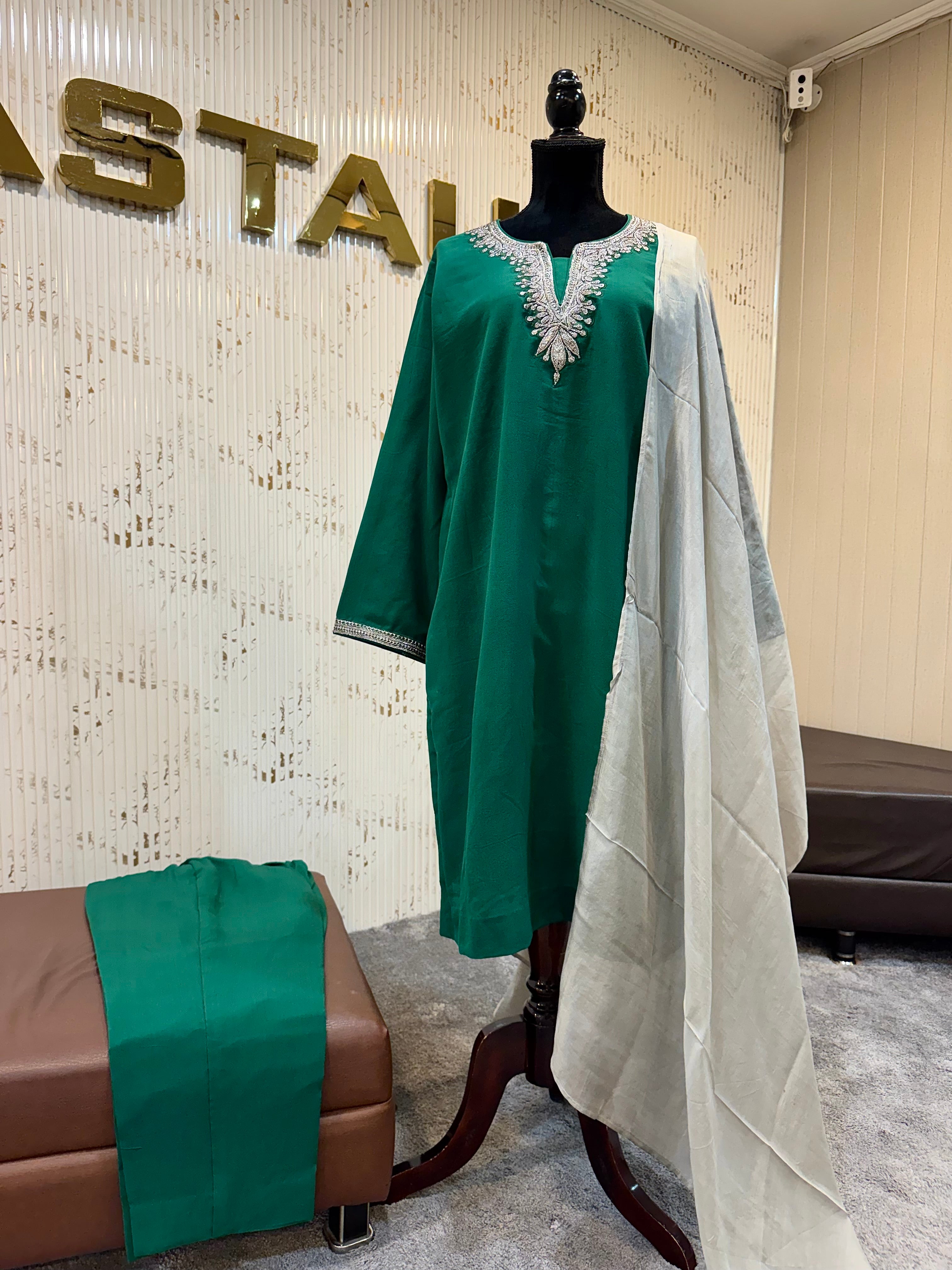 Handtilla kurta set mtks875