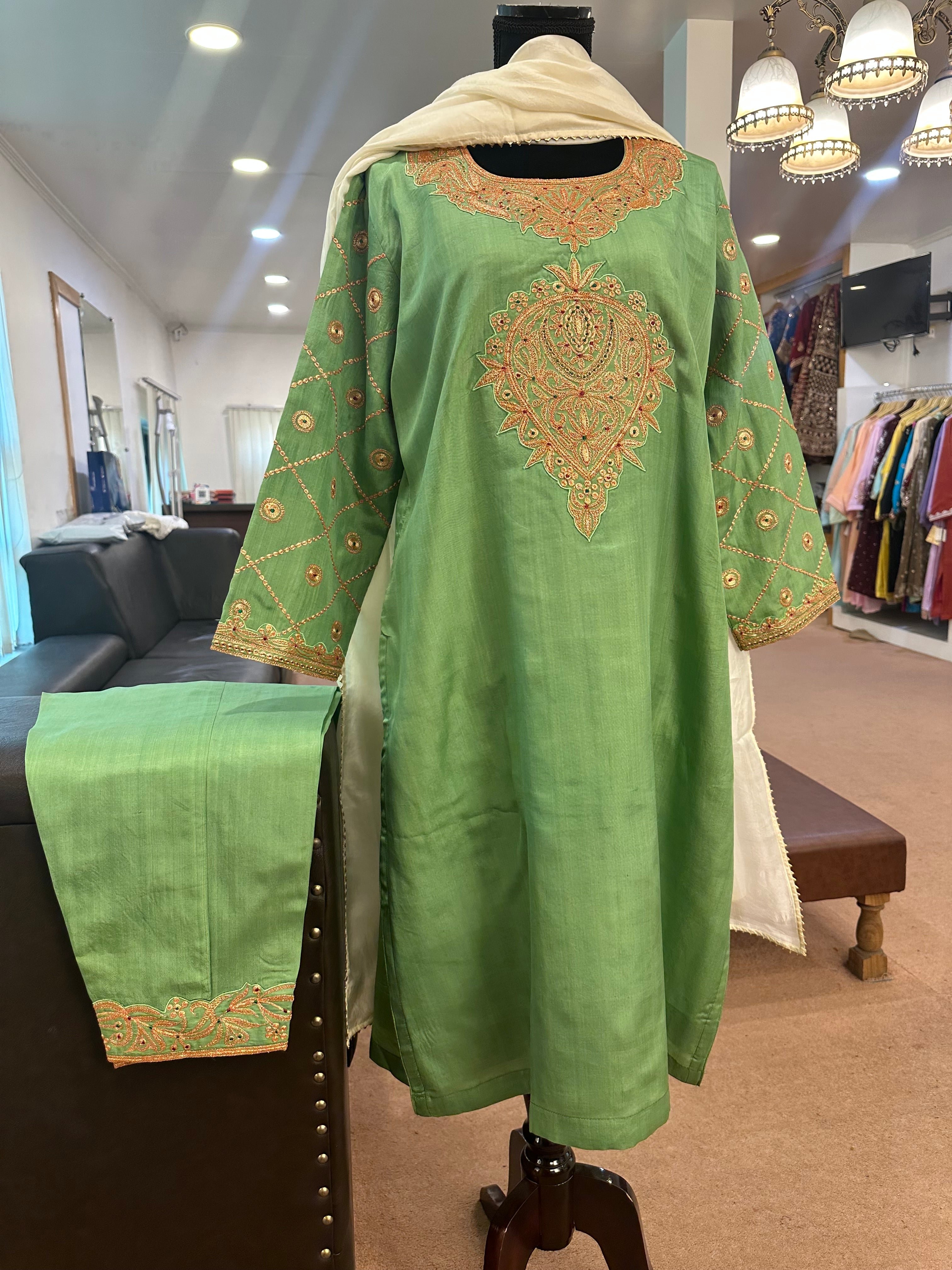 Puresilk tilla kurta set Mtks453
