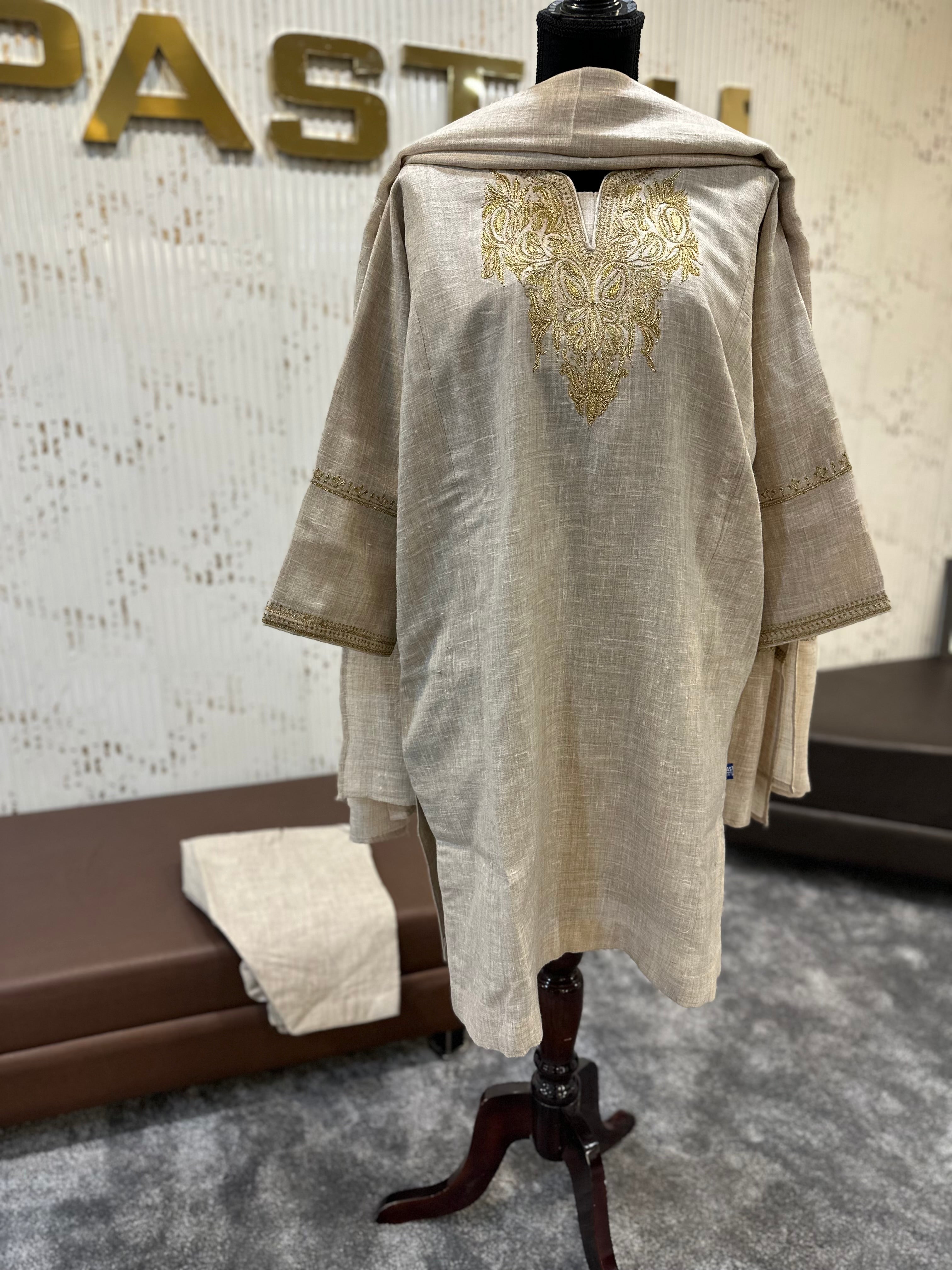 Purepashmina blend 3 piece pheran set