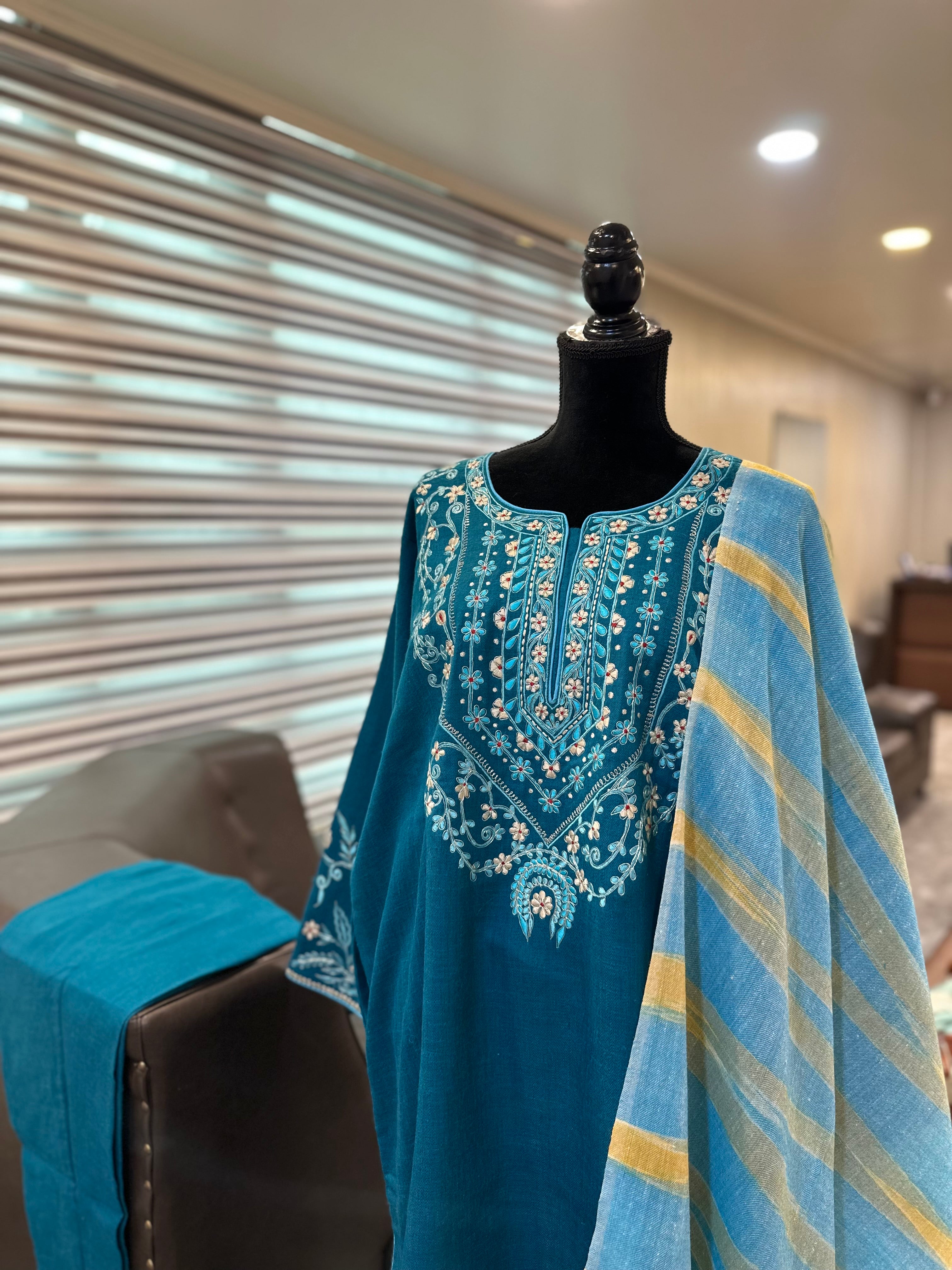 Purepashmina blend 2 pc pheran set pwb521