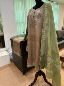 Puresilk pheran set