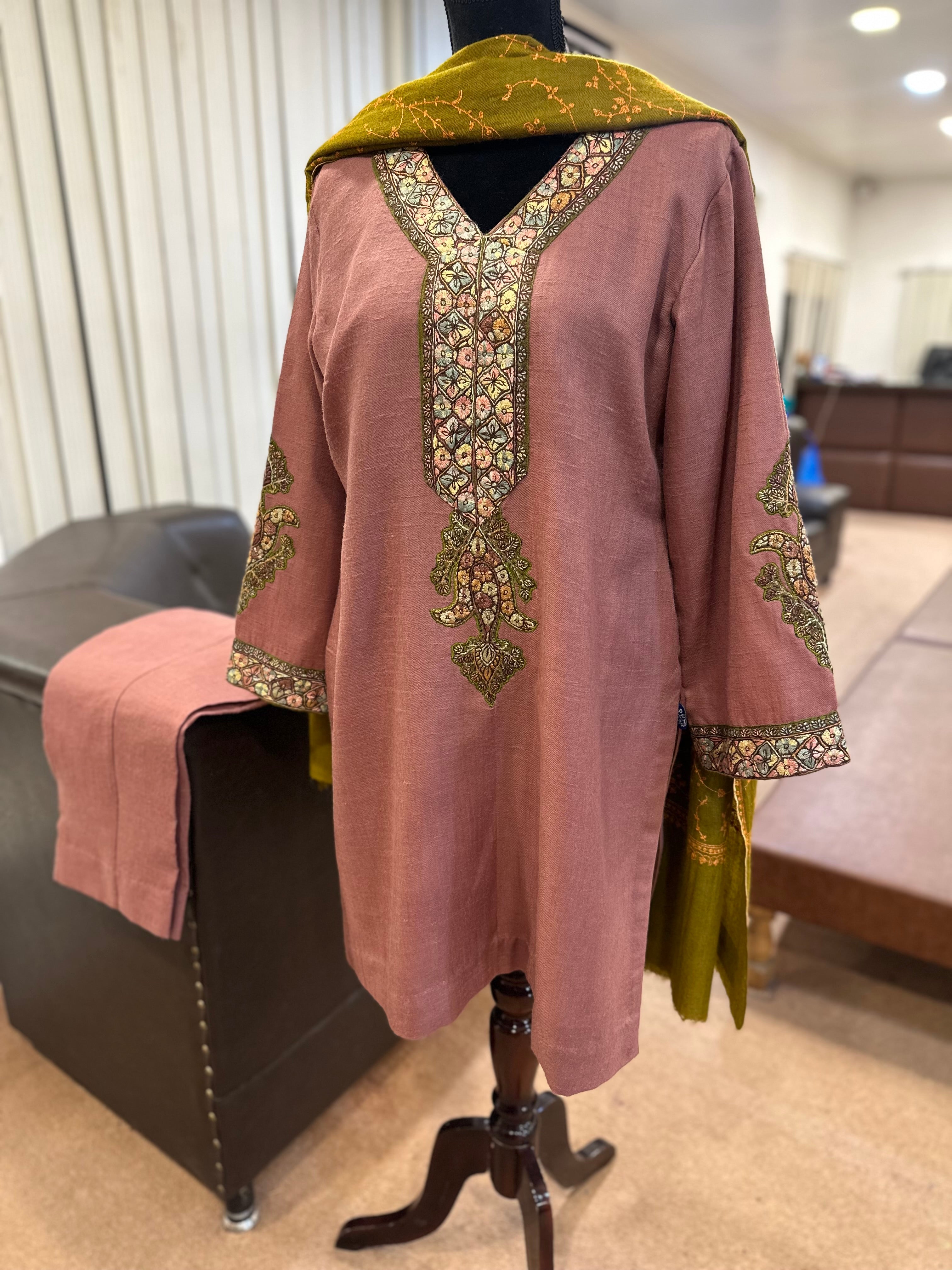 Purepashmina blend kurta set pwb494