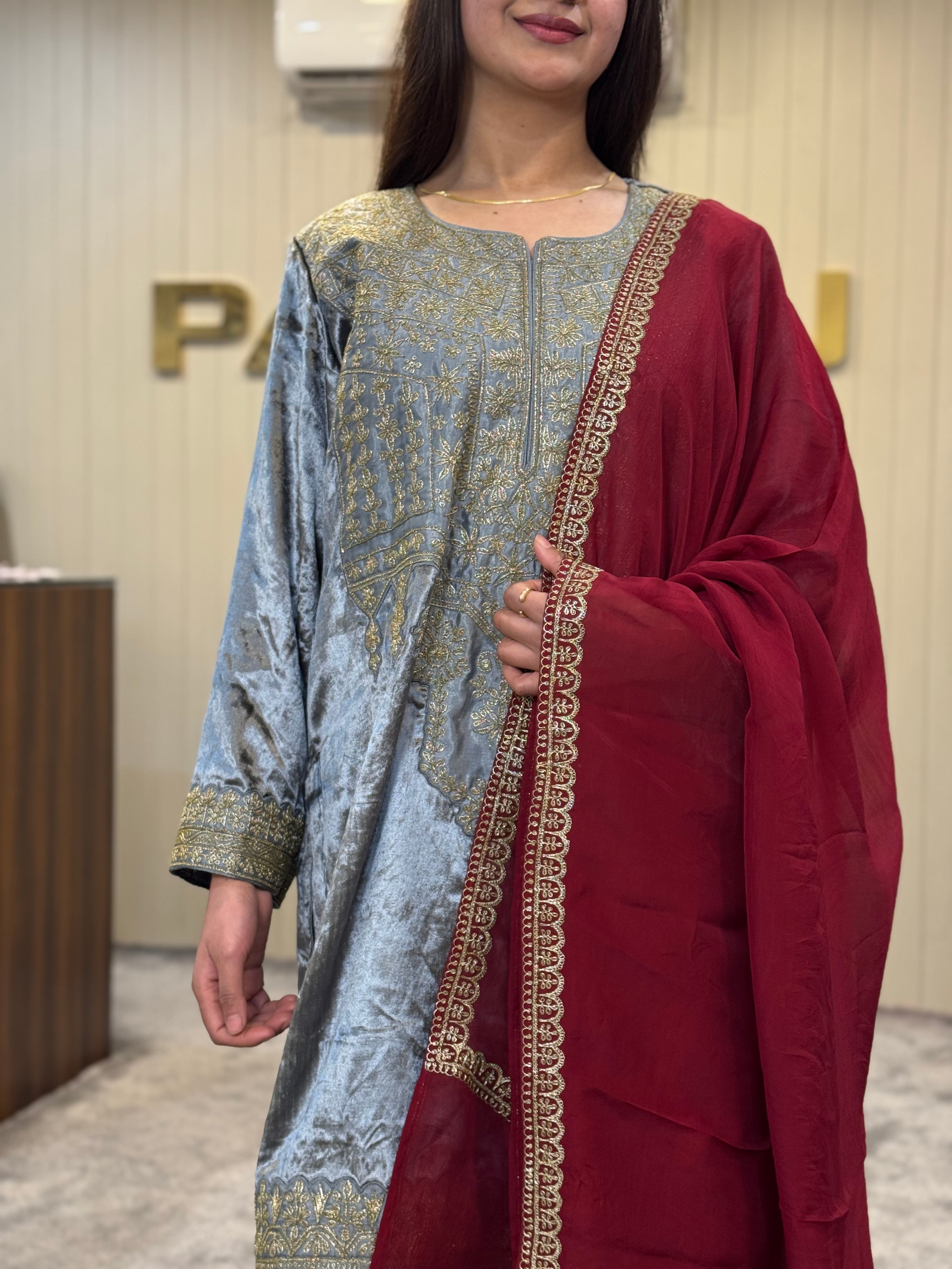 Velvet kurta set mtks846