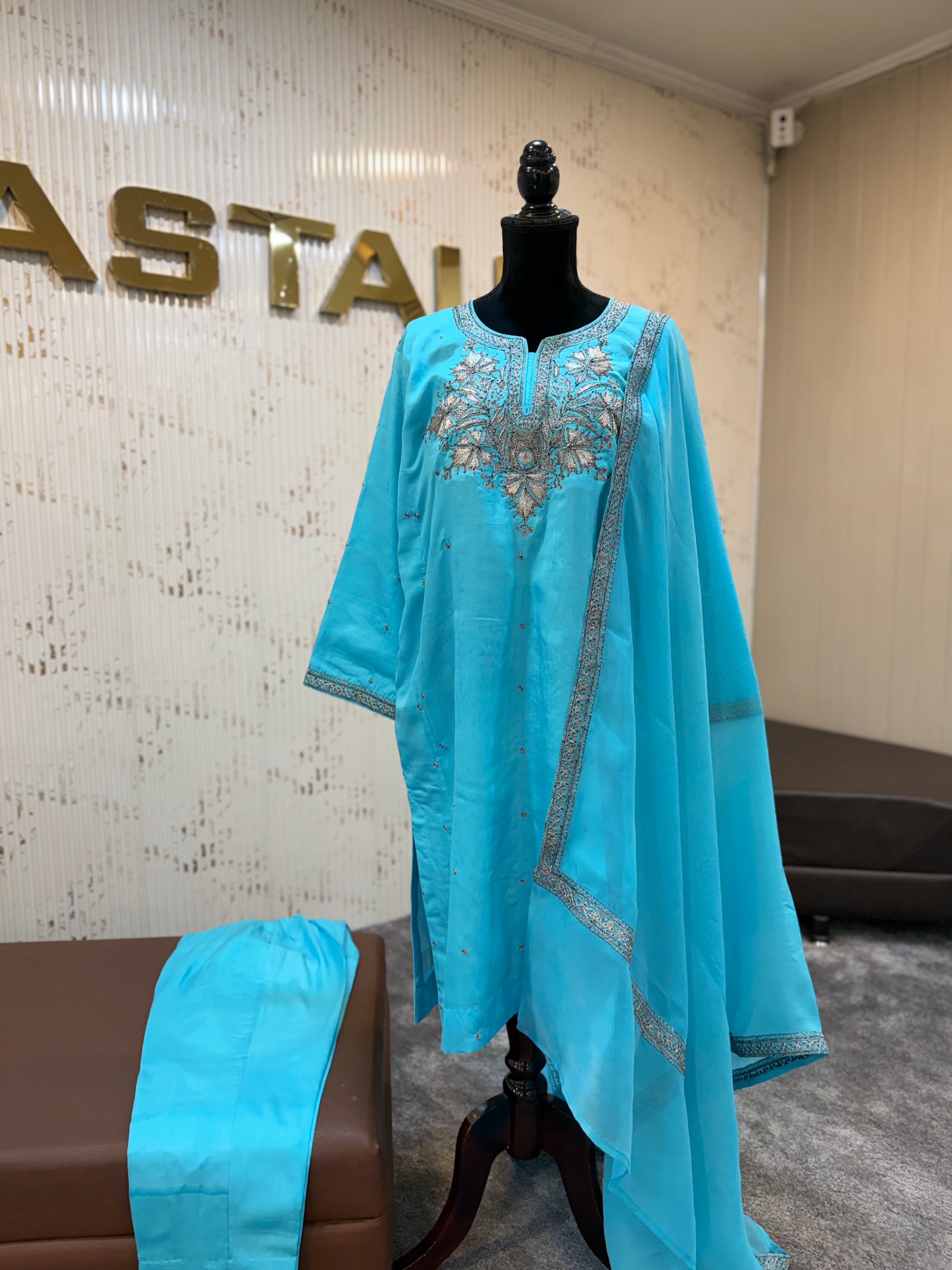 Puresilk 3 pc pheran set blue