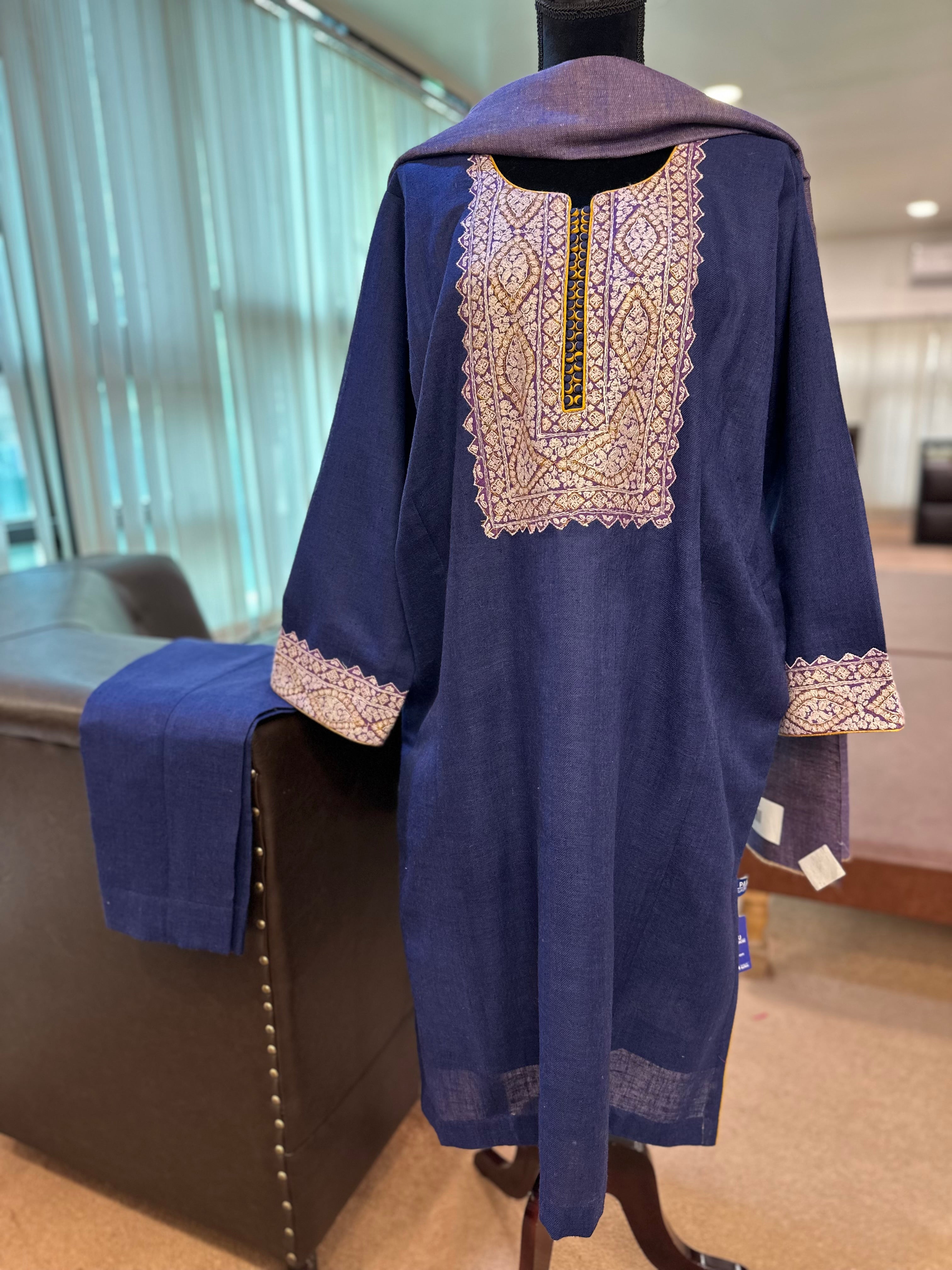 Purepashmina blend 2 piece pheran set pwb454