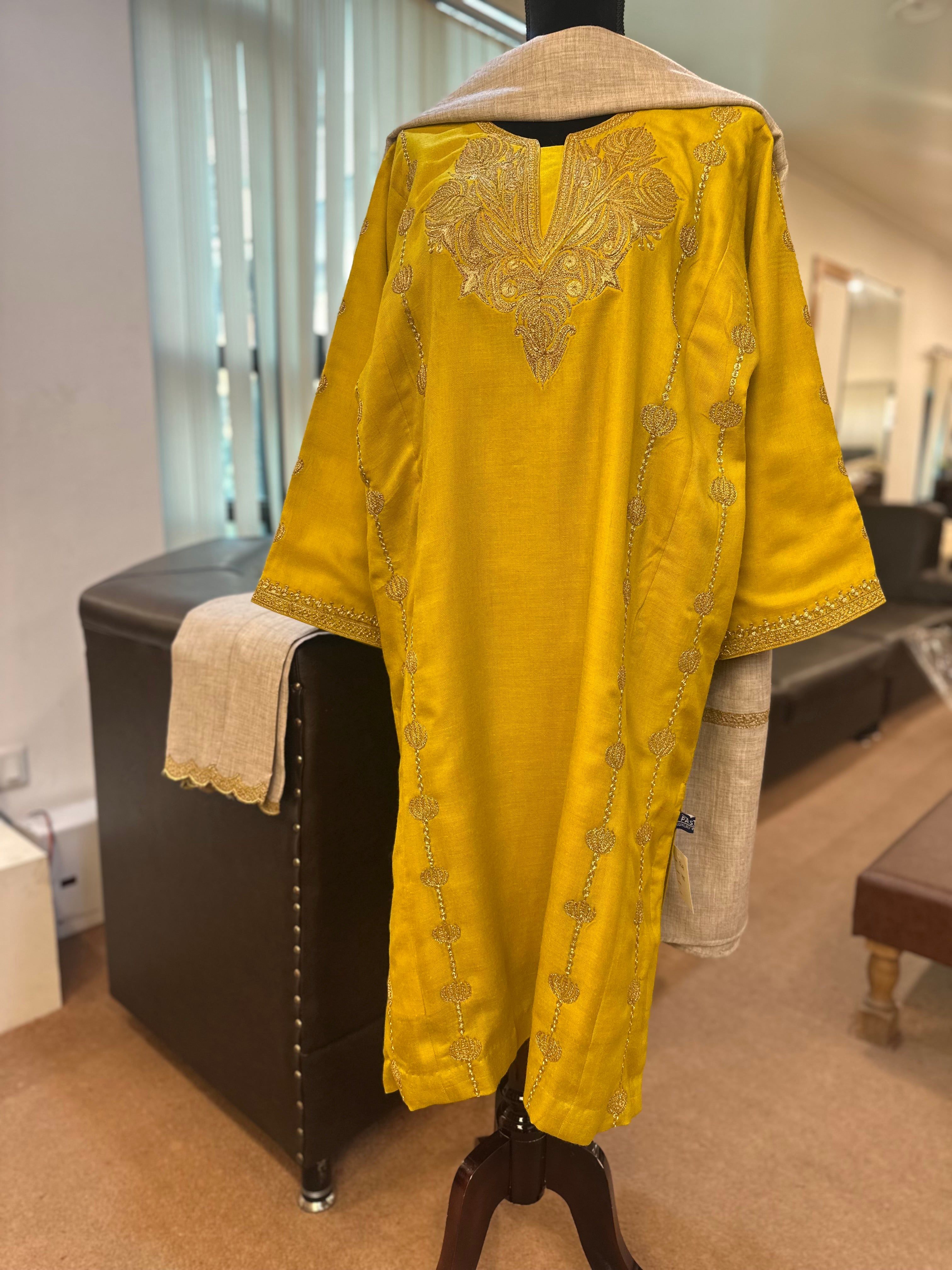 Purepashmina blend pheran set 3 piece pwb408