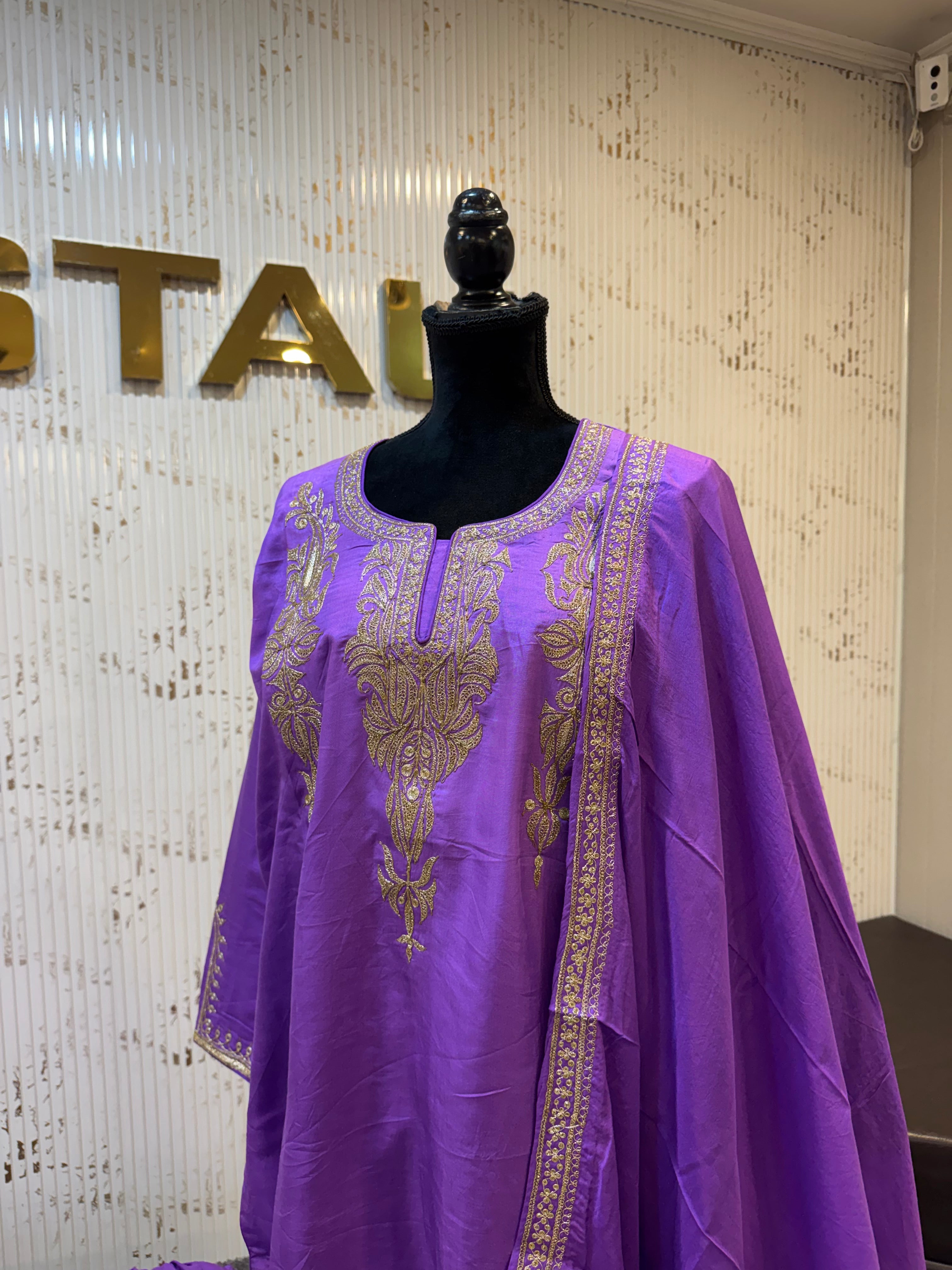Puresilk 3 pc kurta set with tillawork mtks875