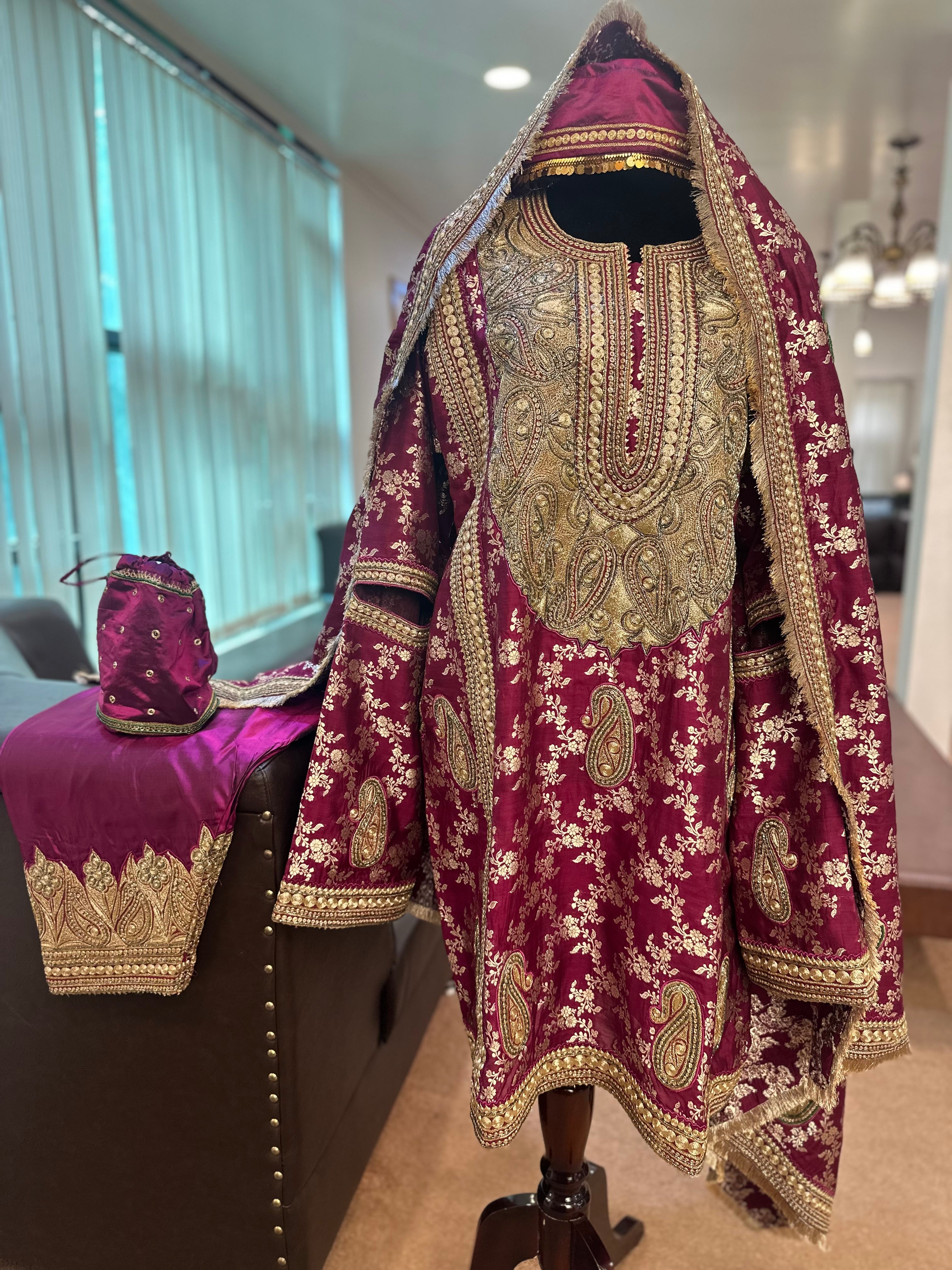 Kashmiri Attires Pastau Kashmiri Attires Pastau