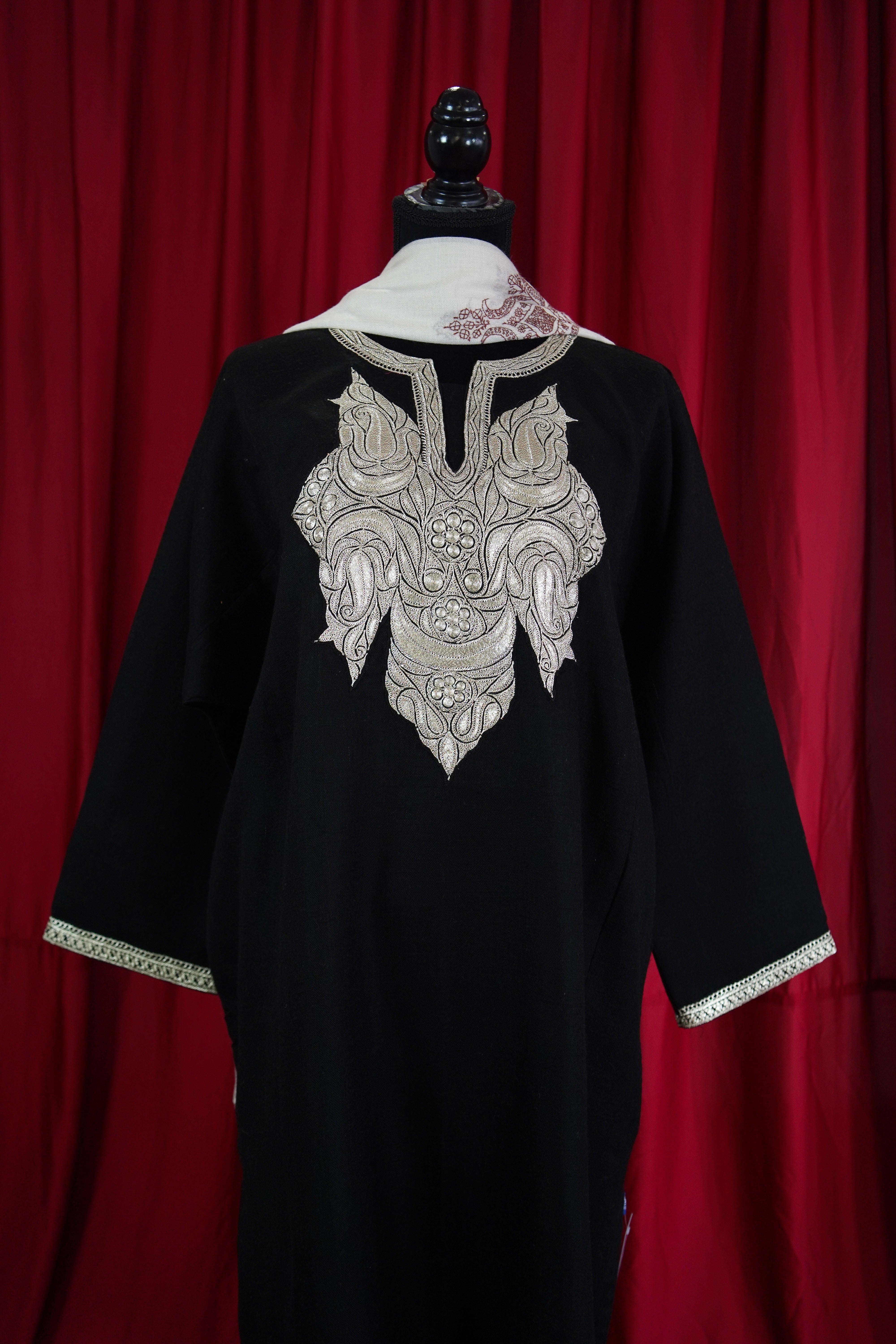 Purepashmina blend 2 pc pheran set