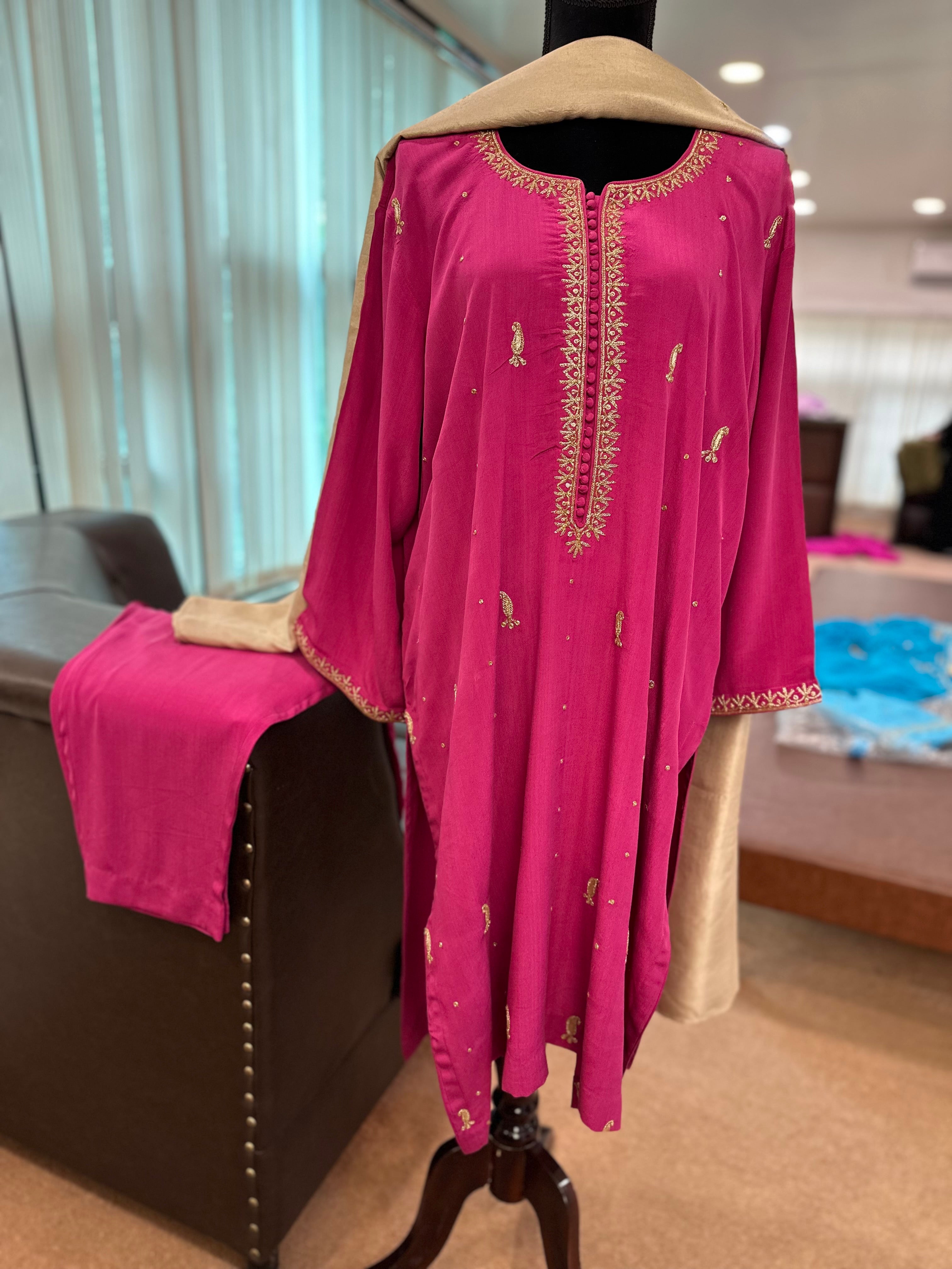 Purecrepe 3 piece kurts set