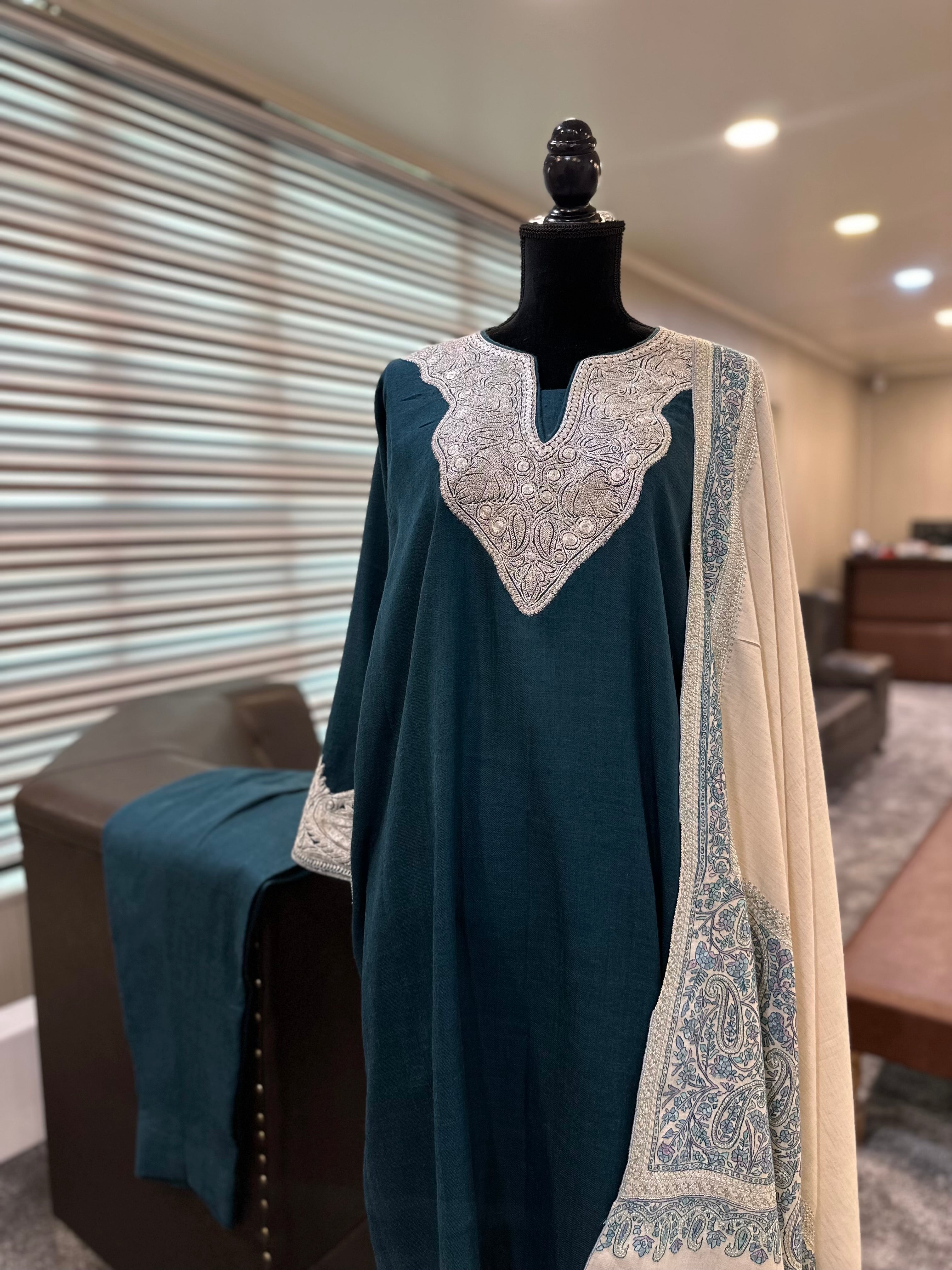 Purepashmina blend pheran set pwb512