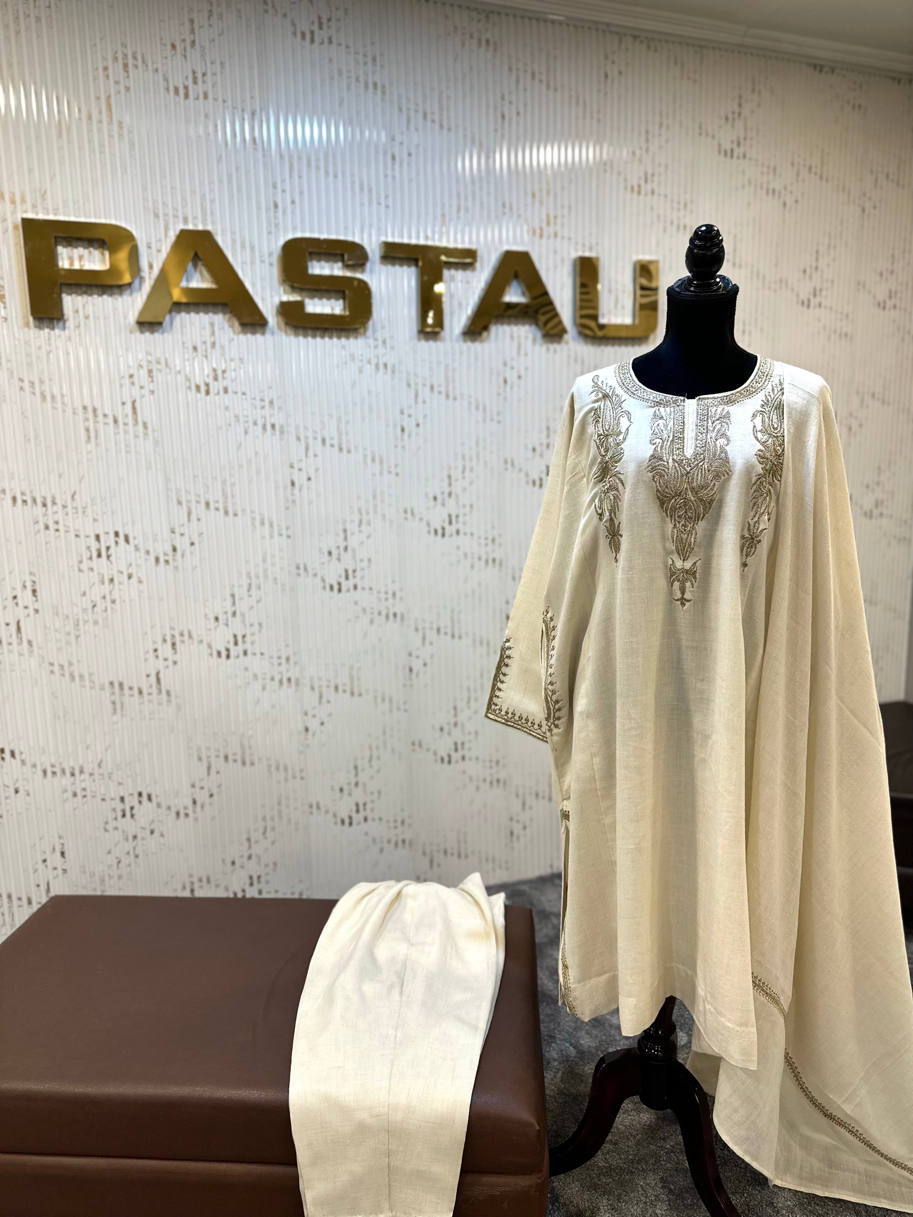 Purepashmina blend off white pheran set 3 pc