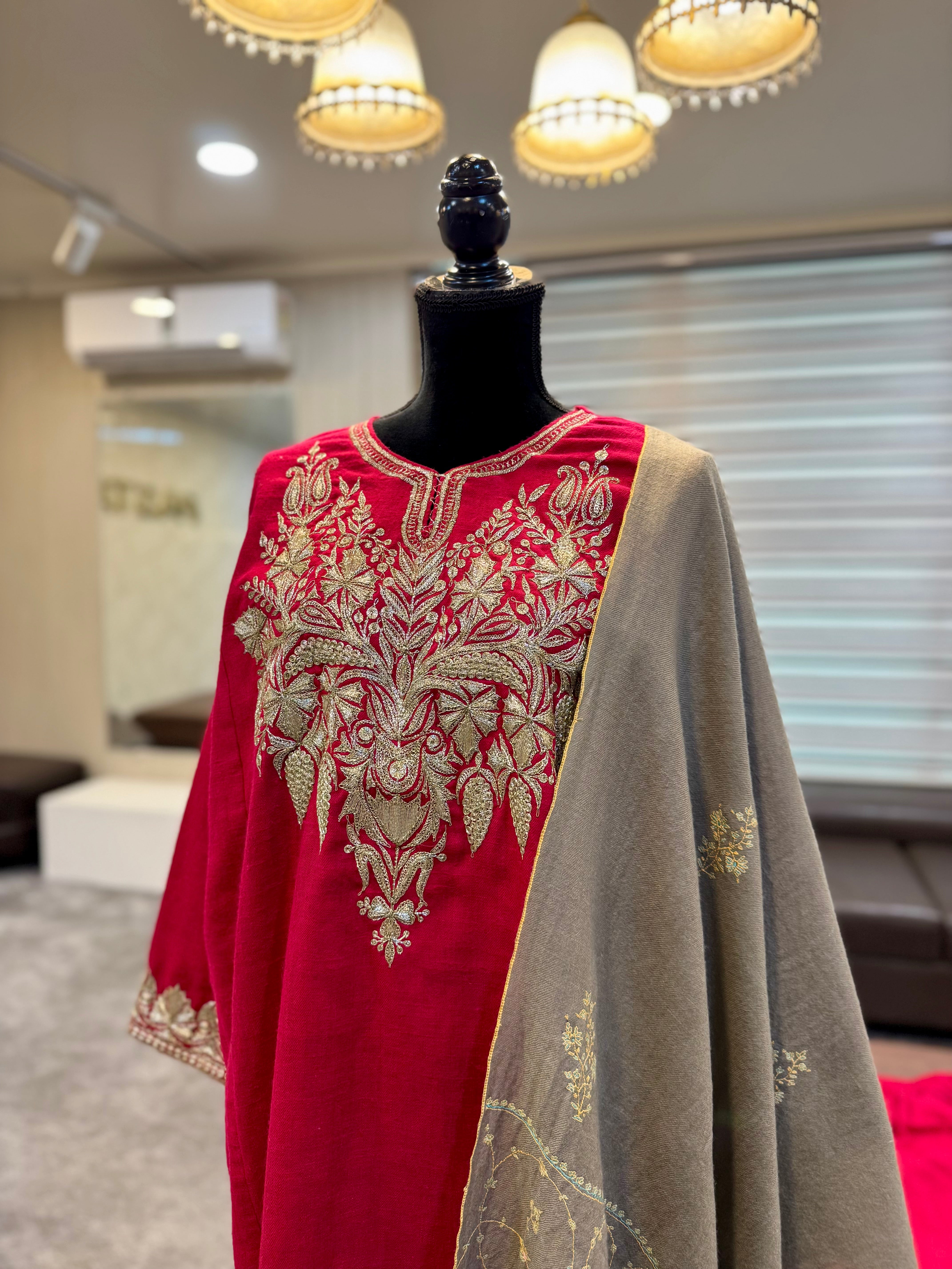 Purepashmina blend 2 piece pheran set pwb563