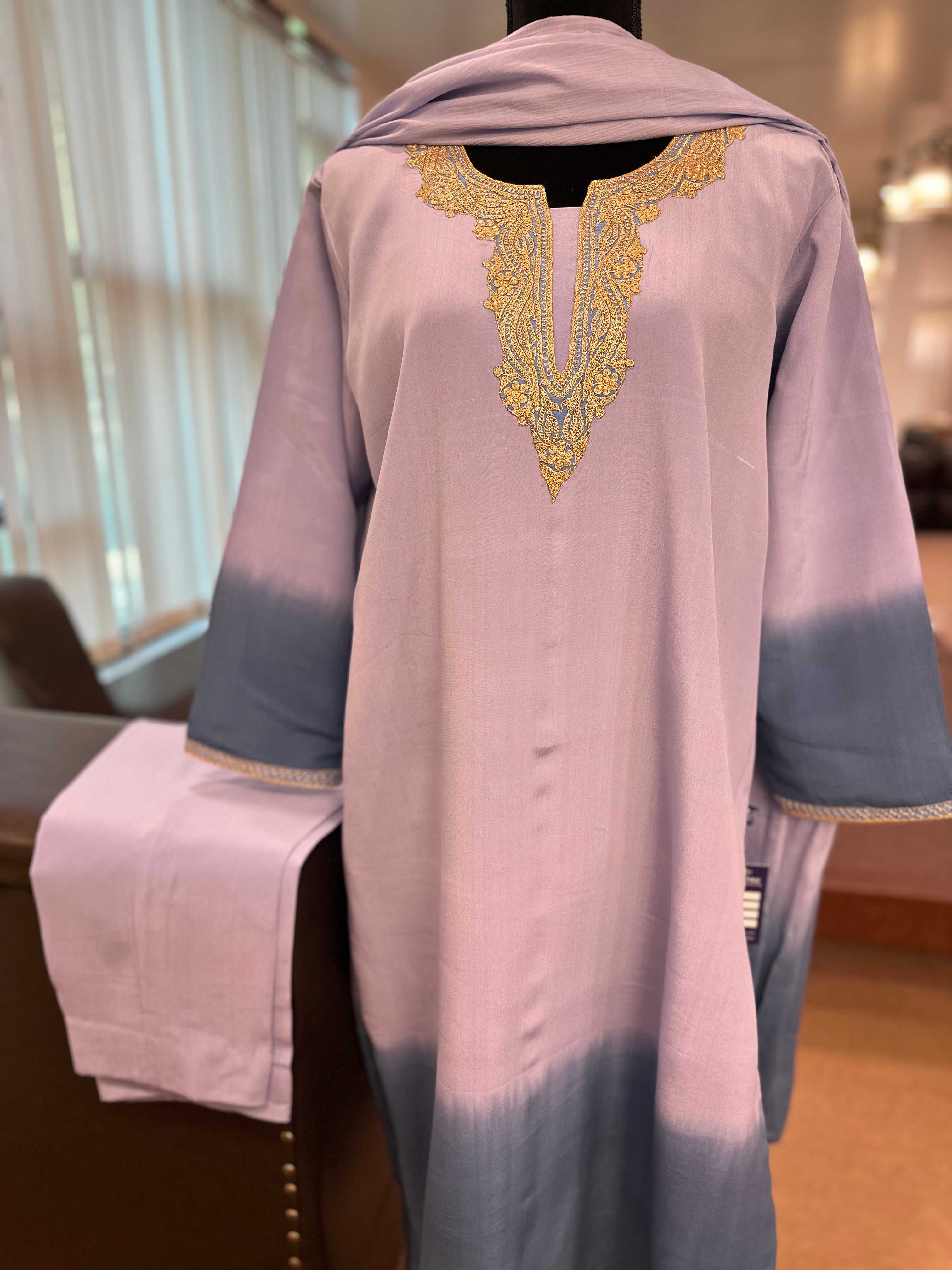 Purecrepe suit with handtilla