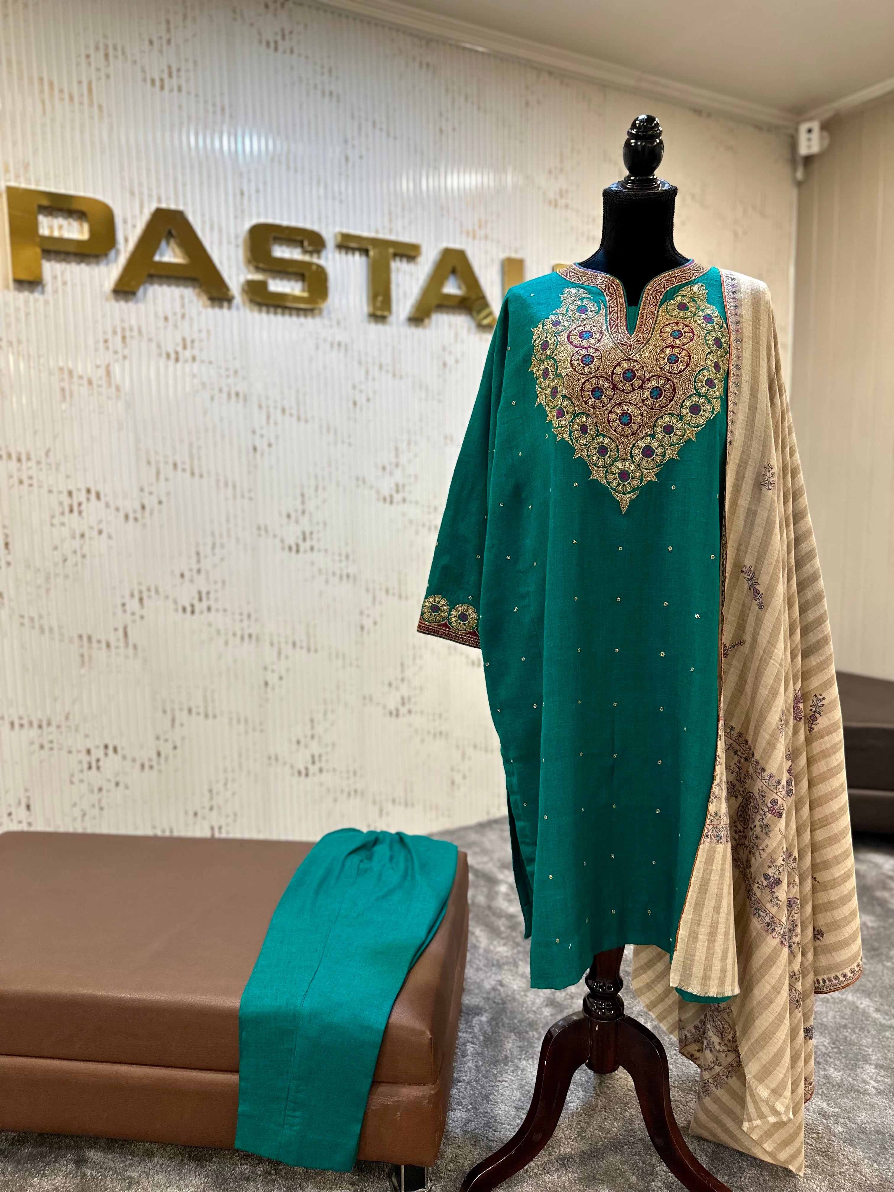 Purepashmina blend 2 piece pwb517