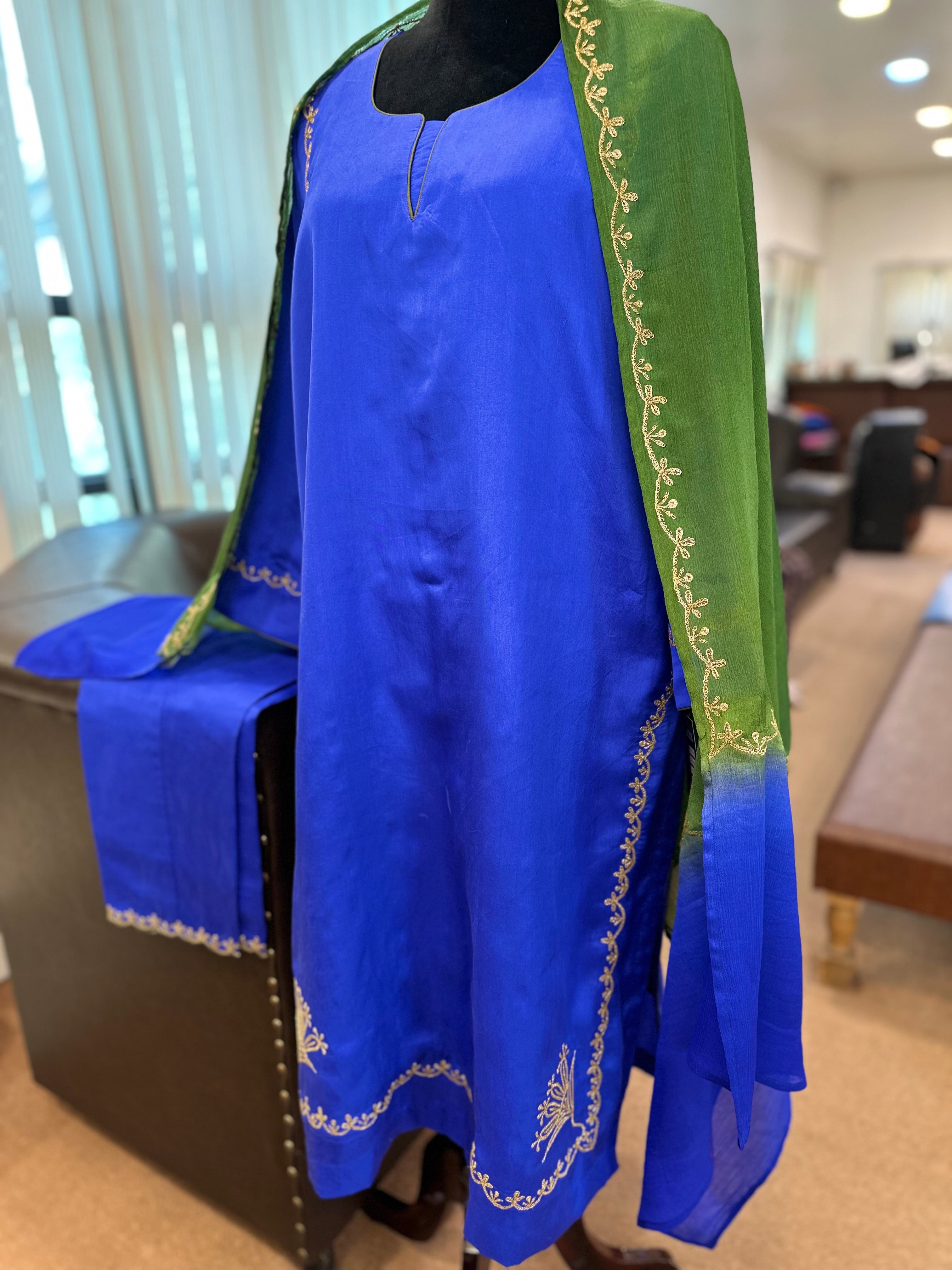 Purecrepe 3 piece suit mtks800