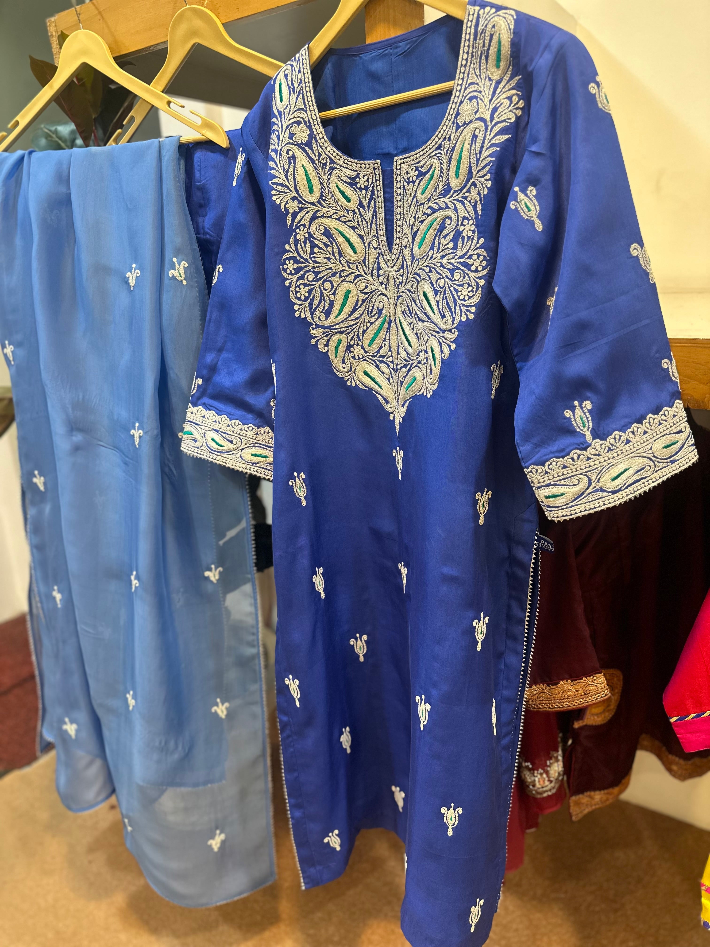 Puresilk 3 piece kurta set blue