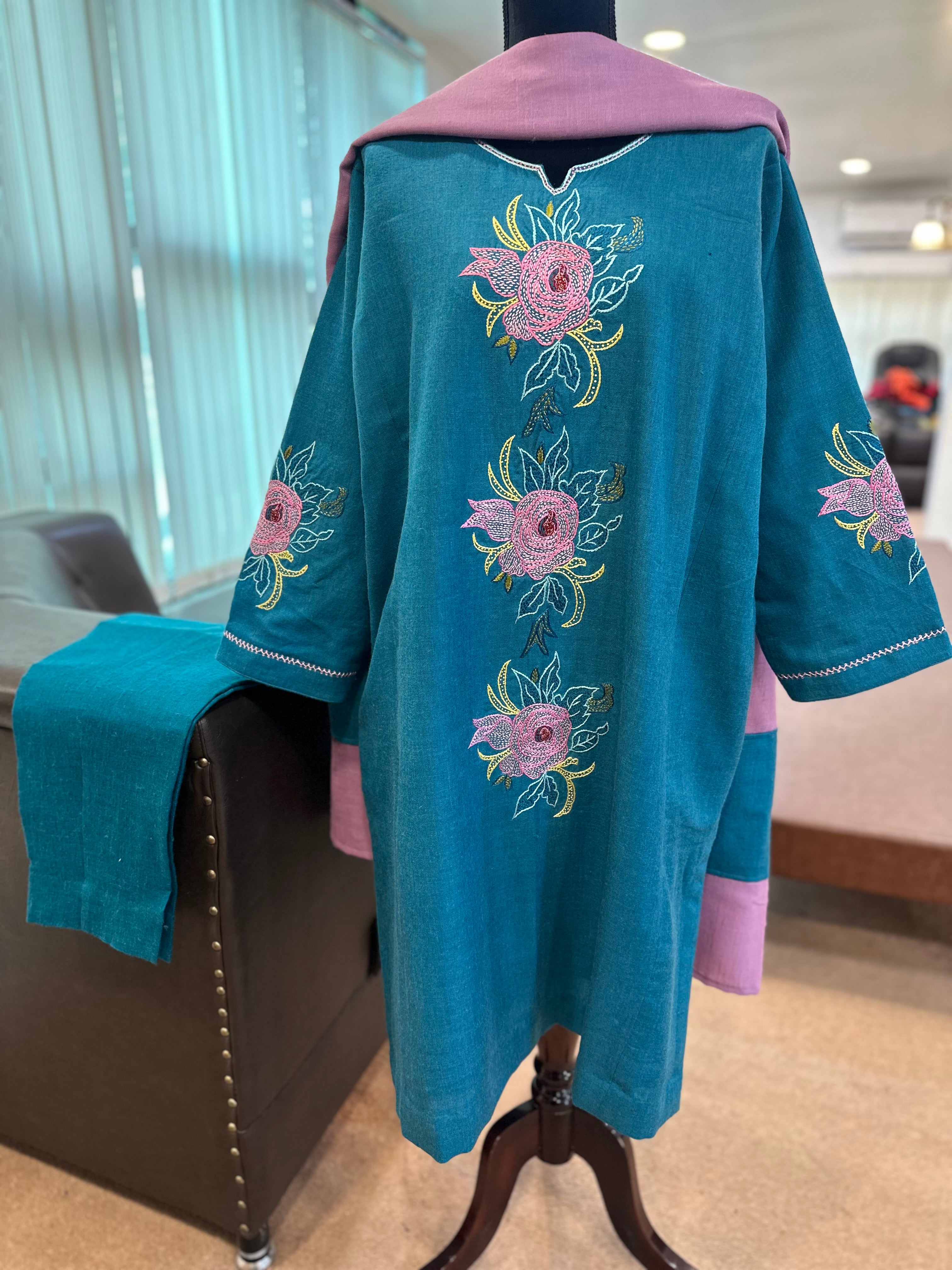 Purepashmina blend 3 piece pheran set pwb493