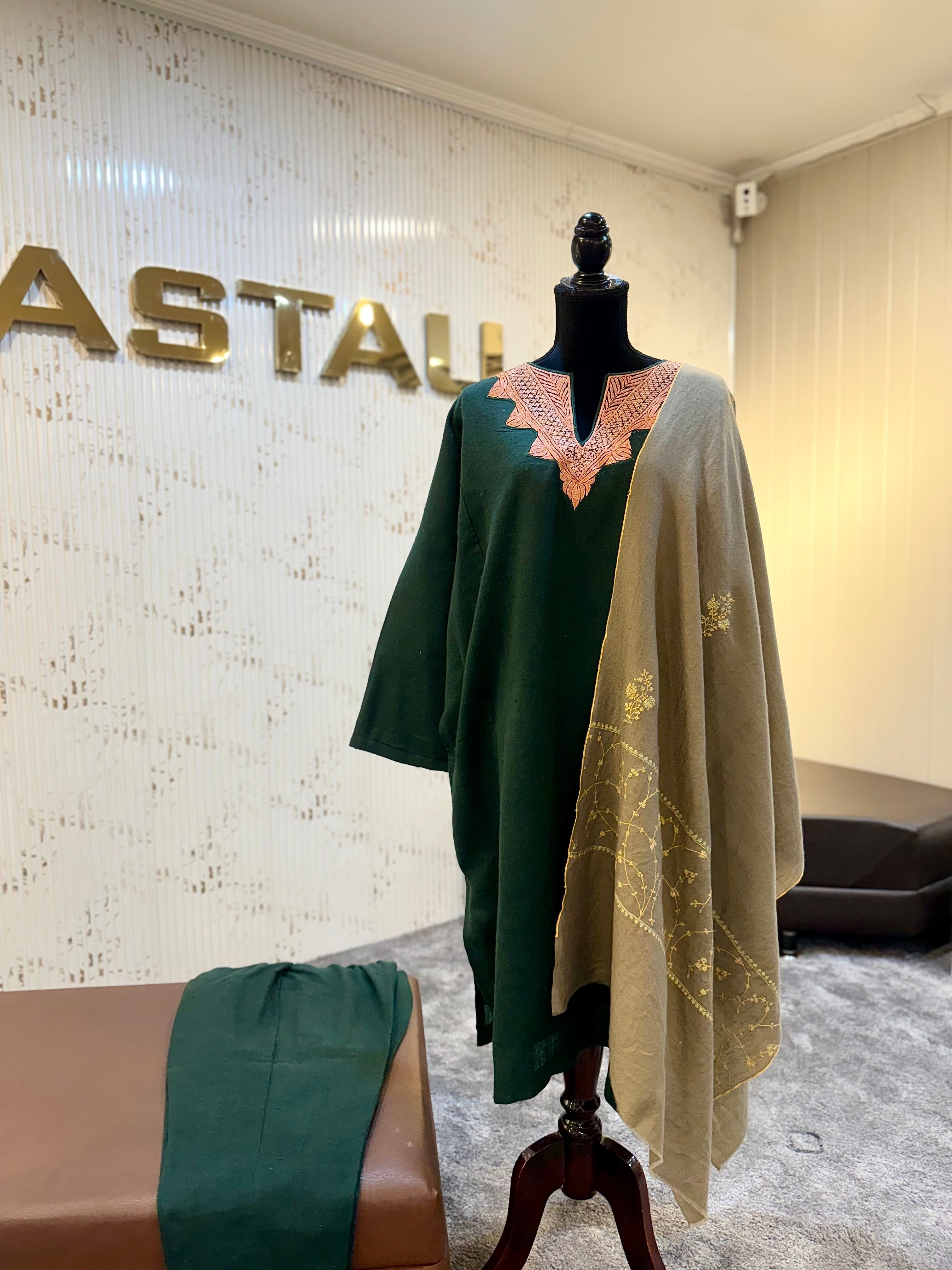 Purepashmina blend pheran set pwb547