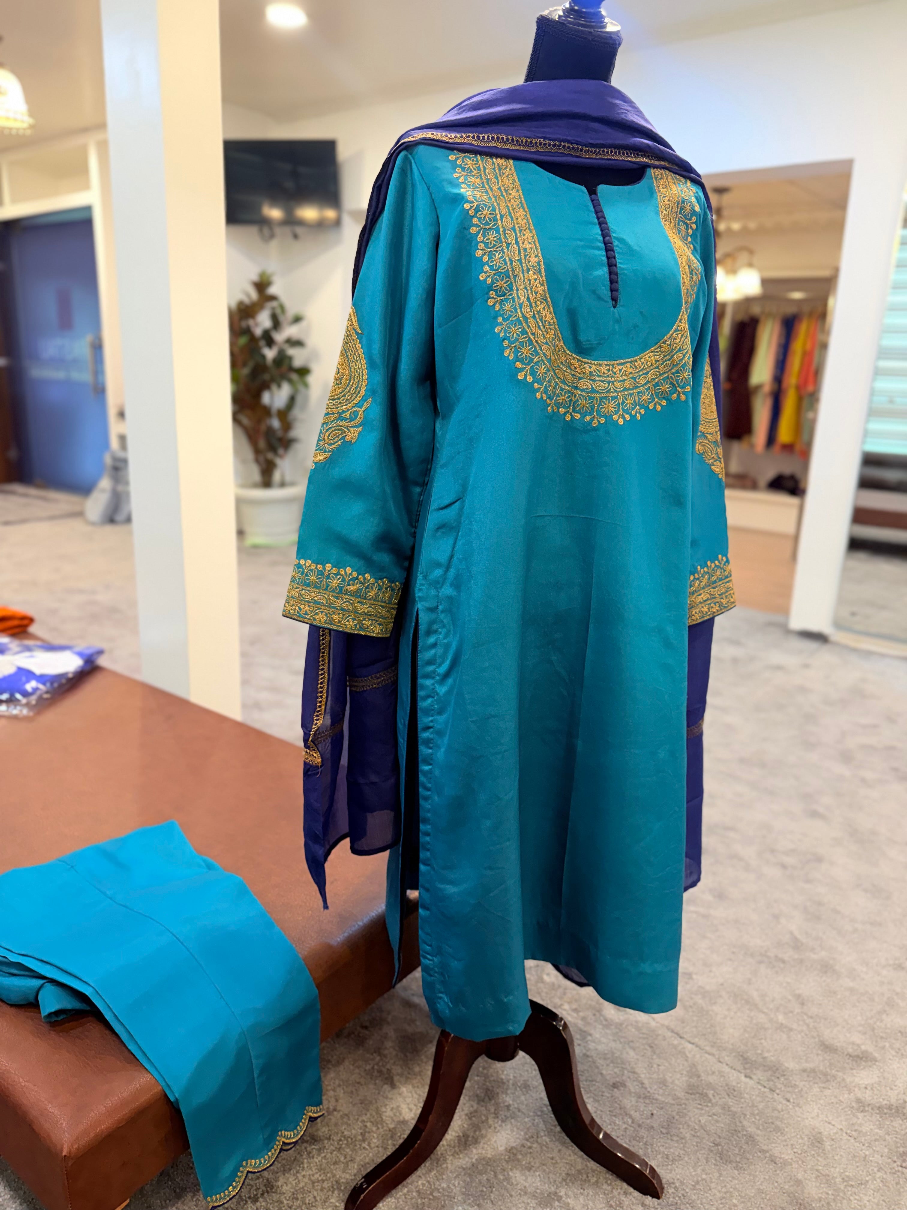 Puresilk 3 piece kurta set