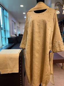 Handembroidered kurta set pbks819