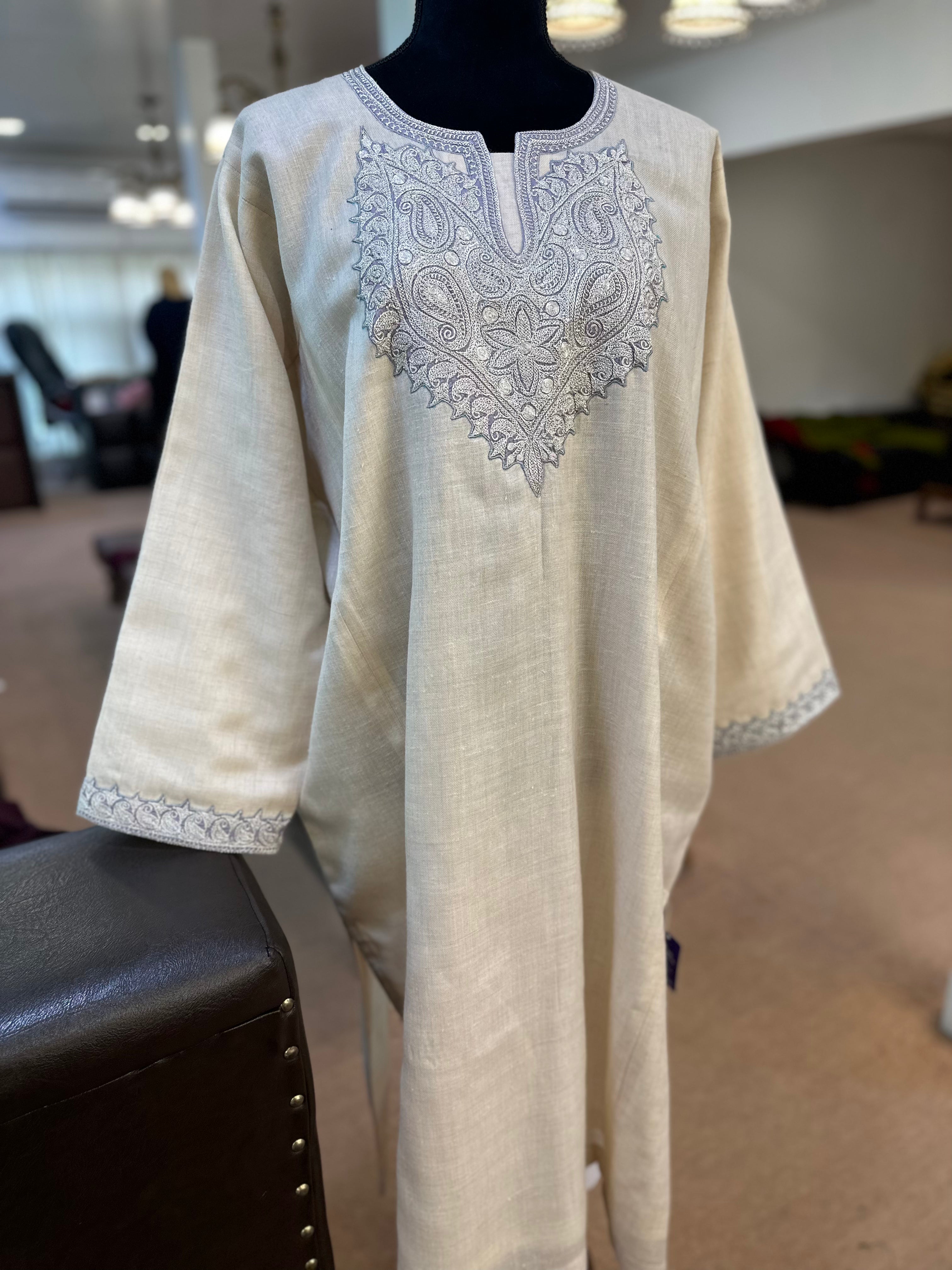 Pure pashmina blend hand tilla pheran Pwb277