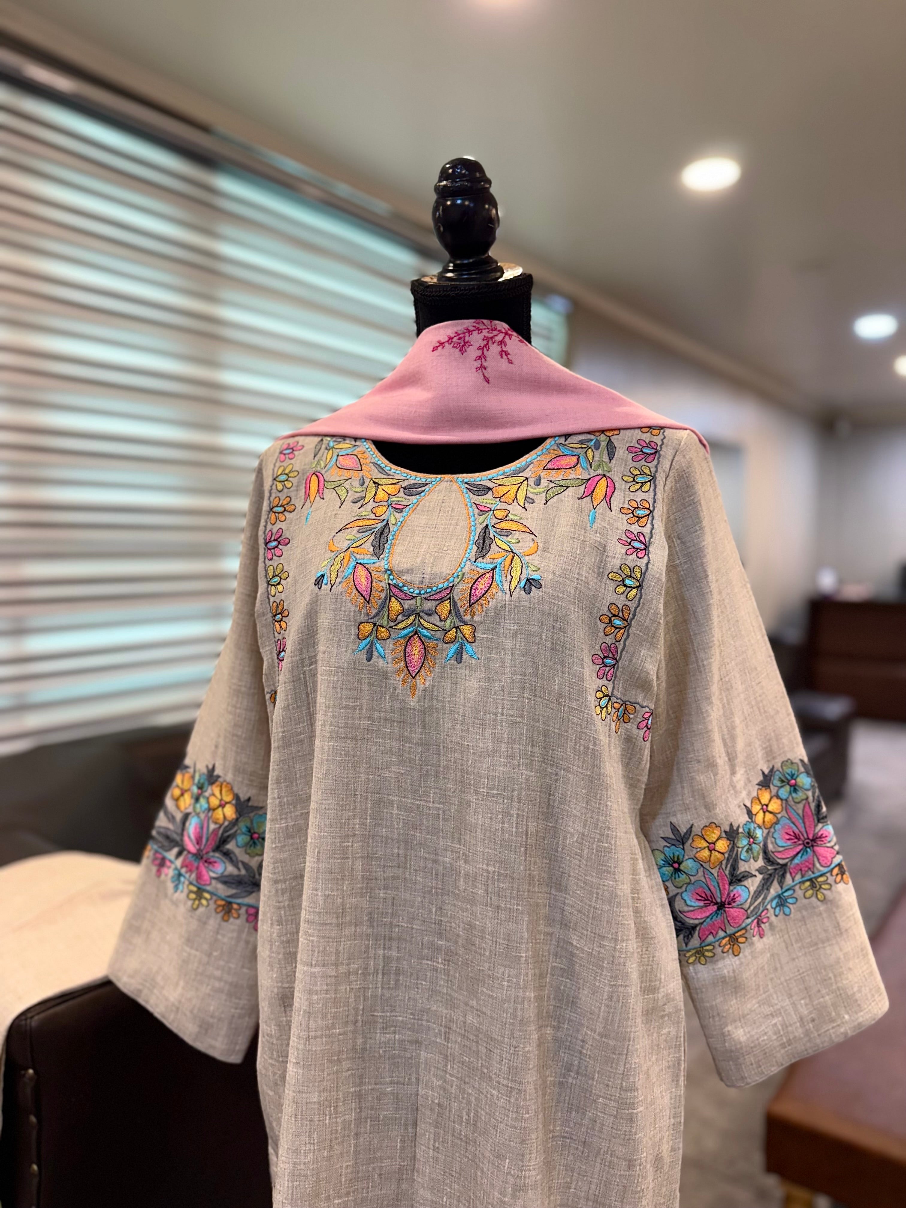 Purepashmina blend 2 piece