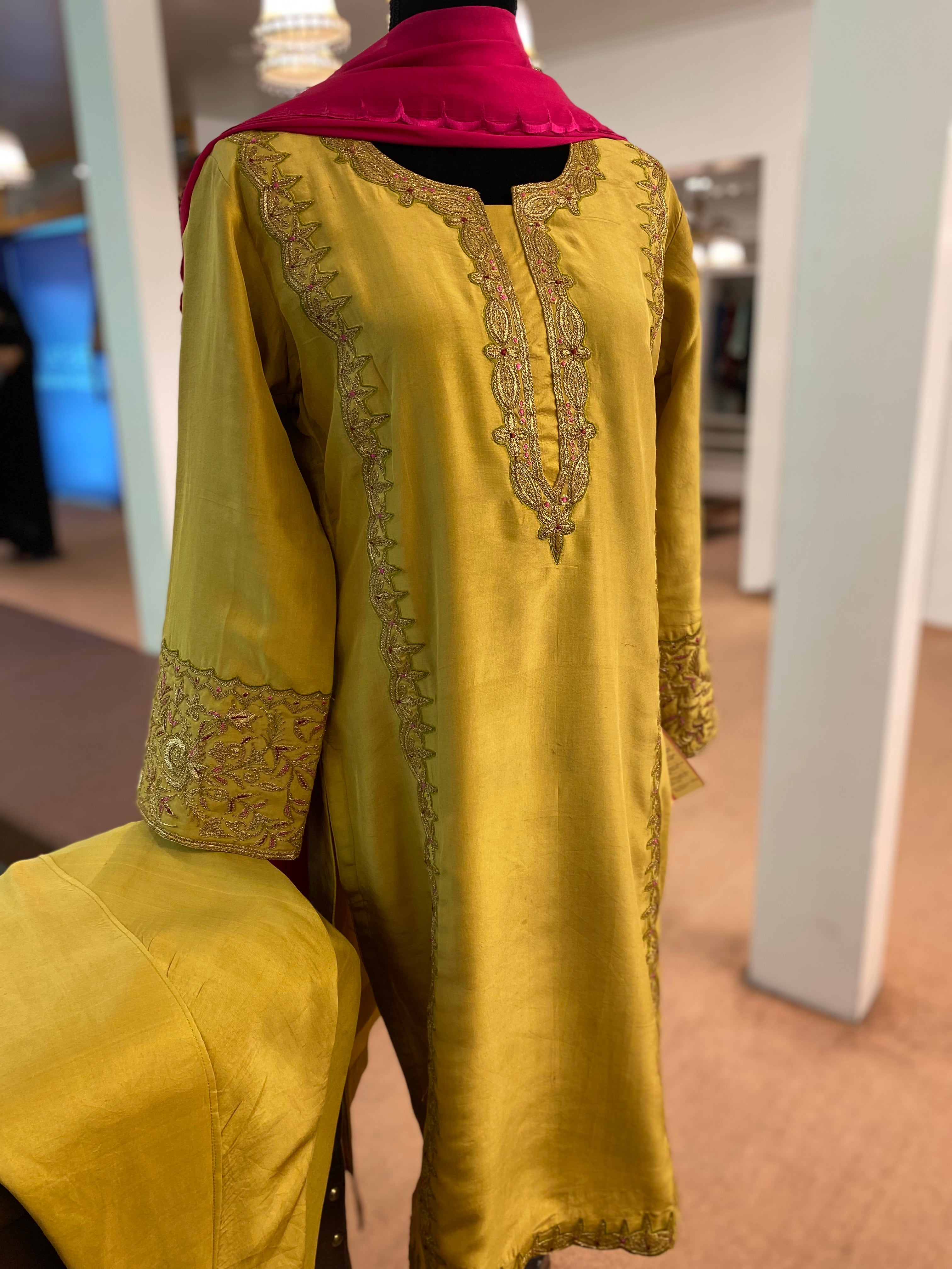 Tilla kurta set 3pc stitched